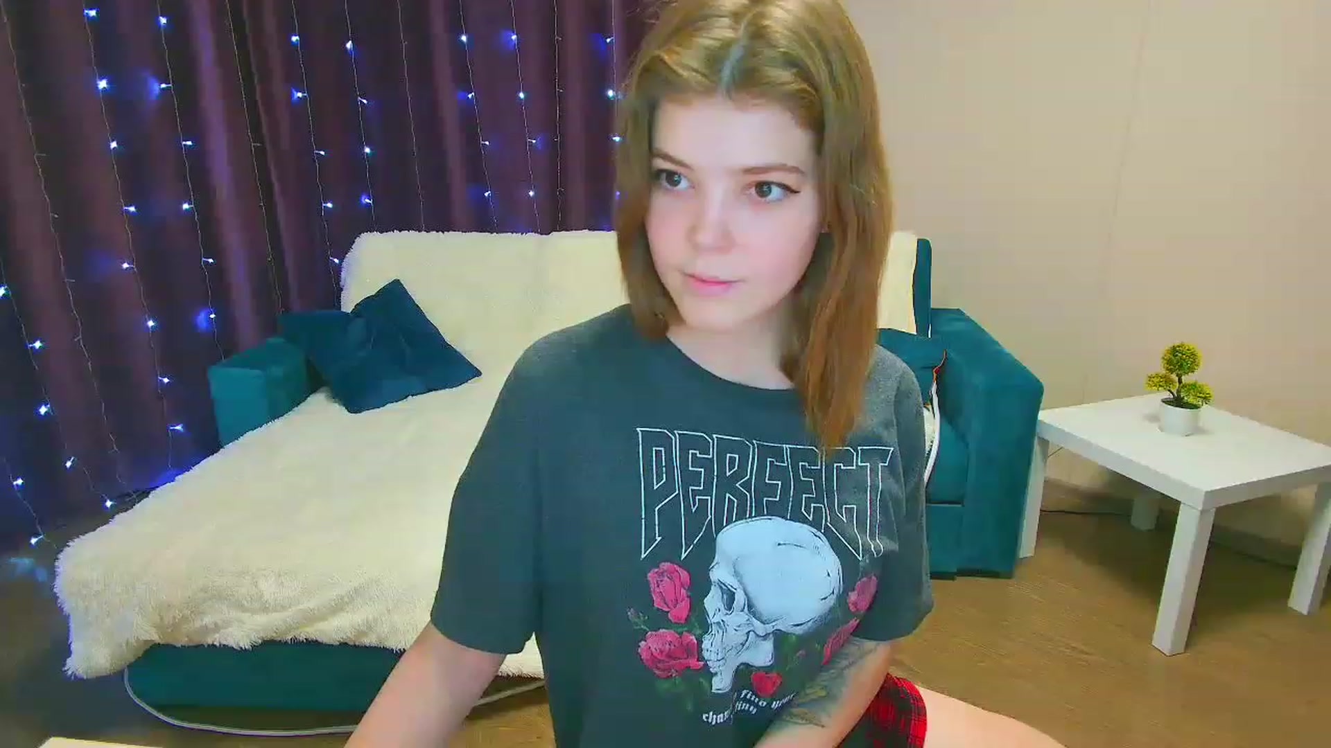 Gallery image thumbnail from EffyShy's myfreecams stream on, 01/22/2023, 18:13 image 5 of 20