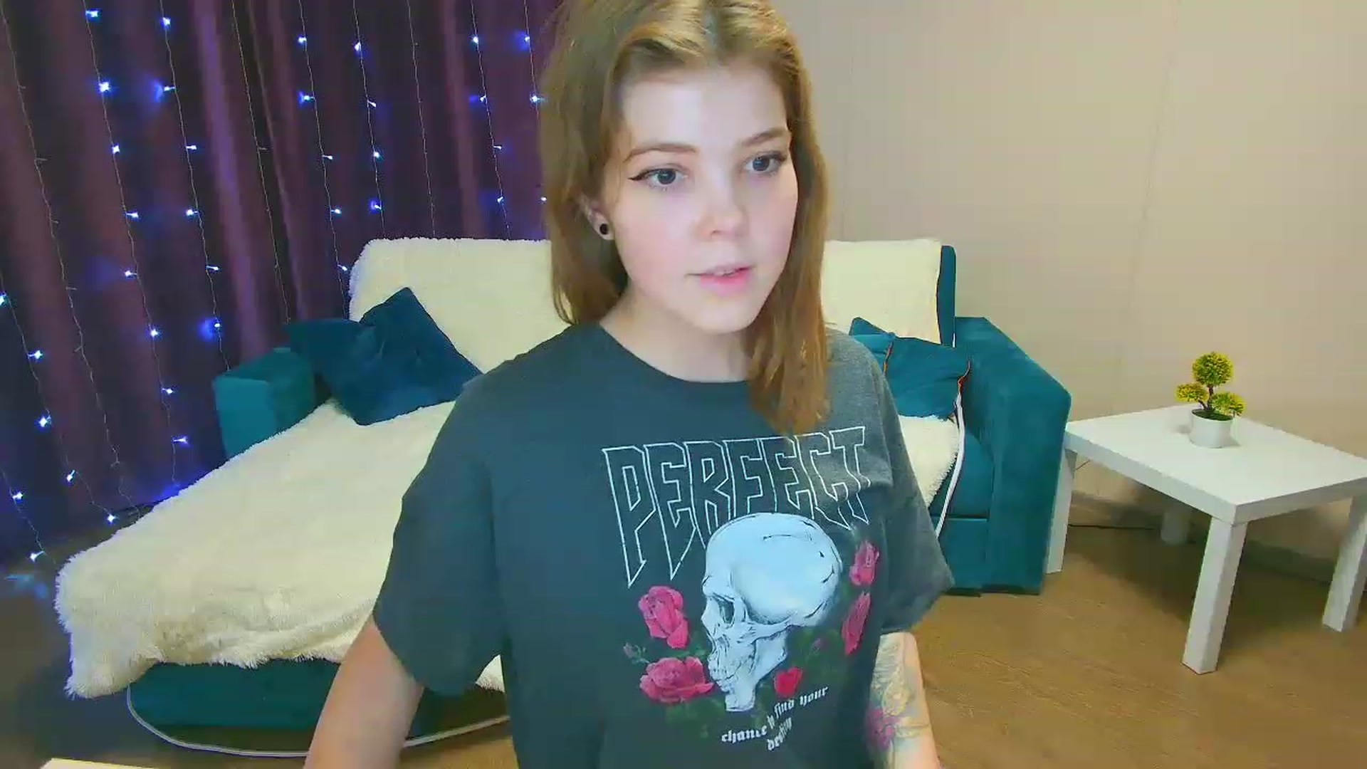 Gallery image thumbnail from EffyShy's myfreecams stream on, 01/22/2023, 18:13 image 12 of 20