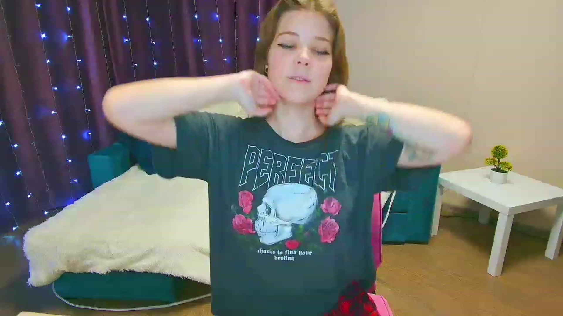 Gallery image thumbnail from EffyShy's myfreecams stream on, 01/22/2023, 18:13 image 20 of 20