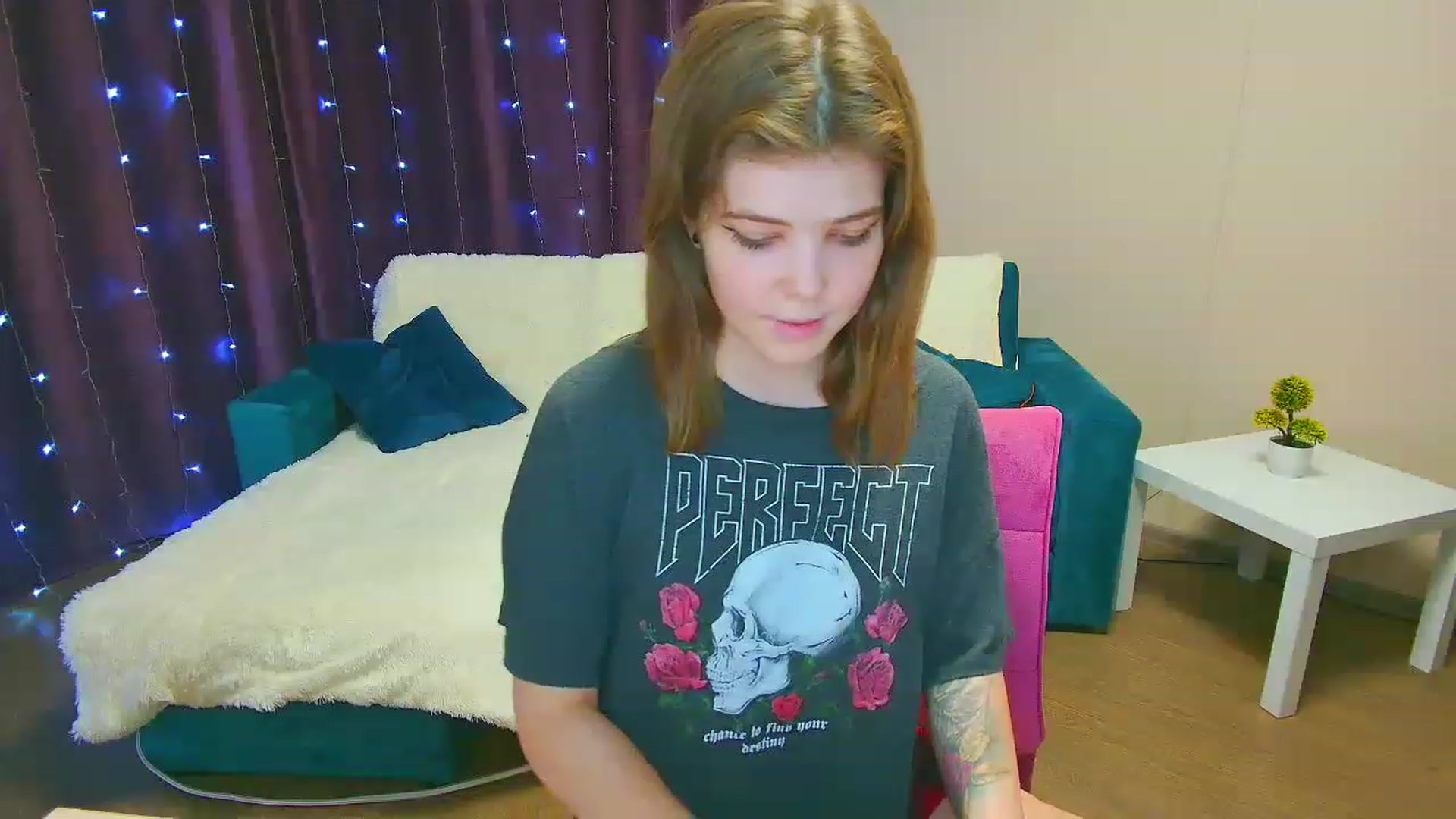 Gallery image thumbnail from EffyShy's myfreecams stream on, 01/22/2023, 18:13 image 11 of 20