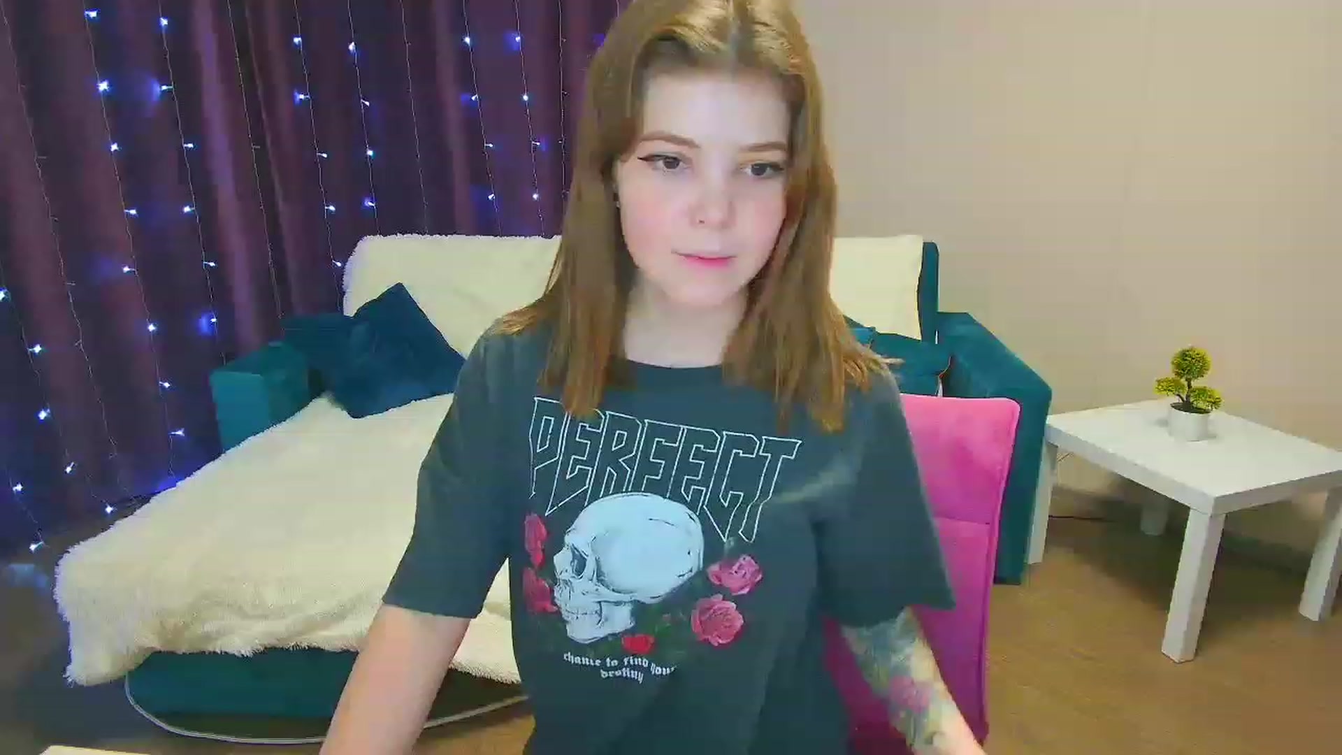 Gallery image thumbnail from EffyShy's myfreecams stream on, 01/22/2023, 20:45 image 16 of 20