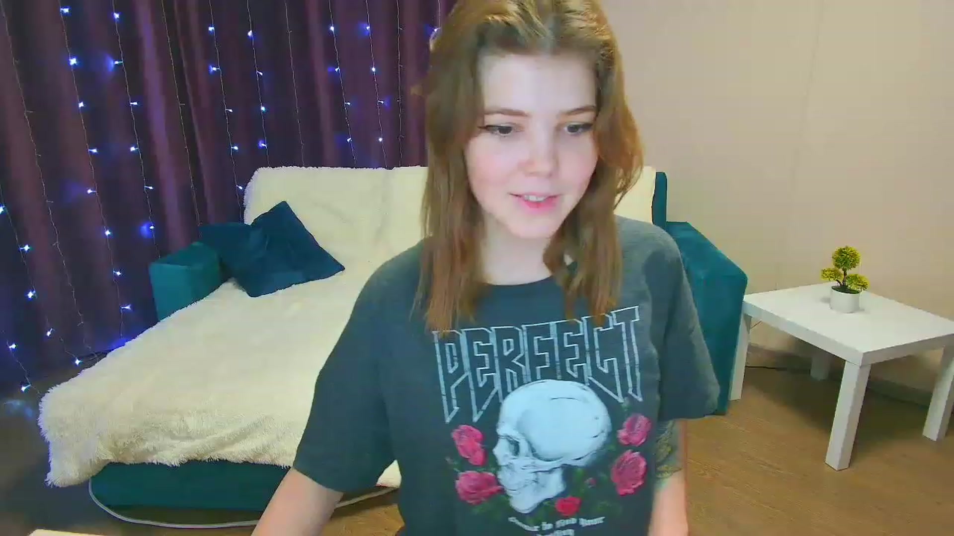 Gallery image thumbnail from EffyShy's myfreecams stream on, 01/22/2023, 20:45 image 1 of 20