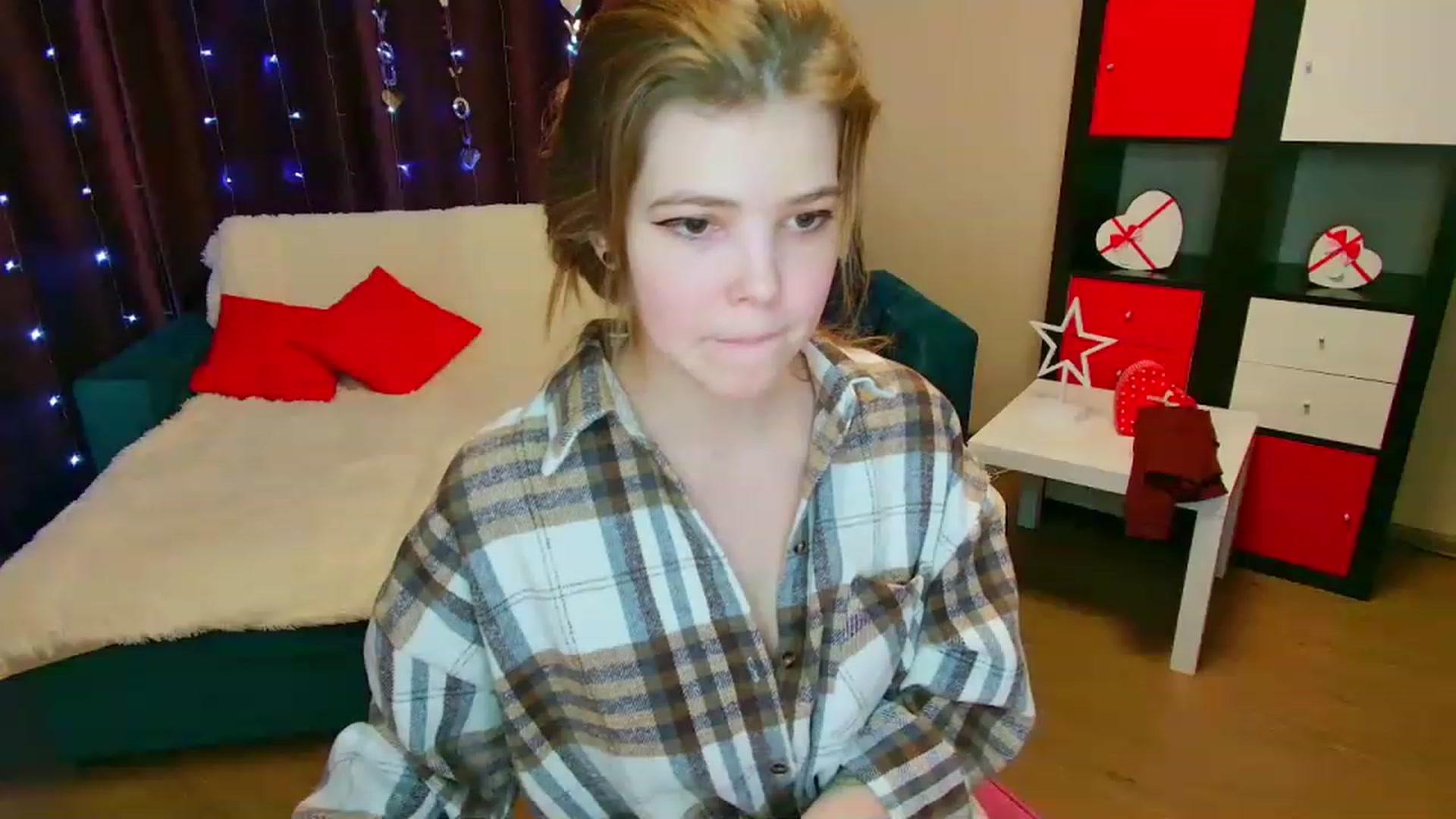 Gallery image thumbnail from EffyShy's myfreecams stream on, 03/05/2023, 13:43 image 5 of 20
