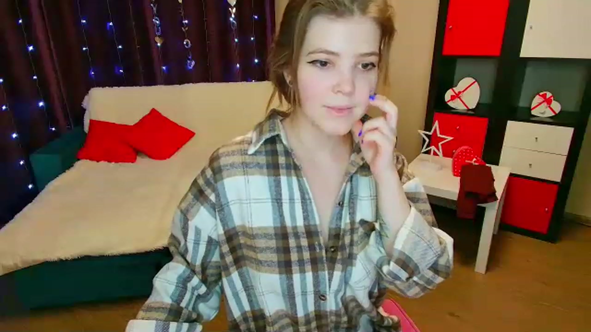 Gallery image thumbnail from EffyShy's myfreecams stream on, 03/05/2023, 13:43 image 20 of 20