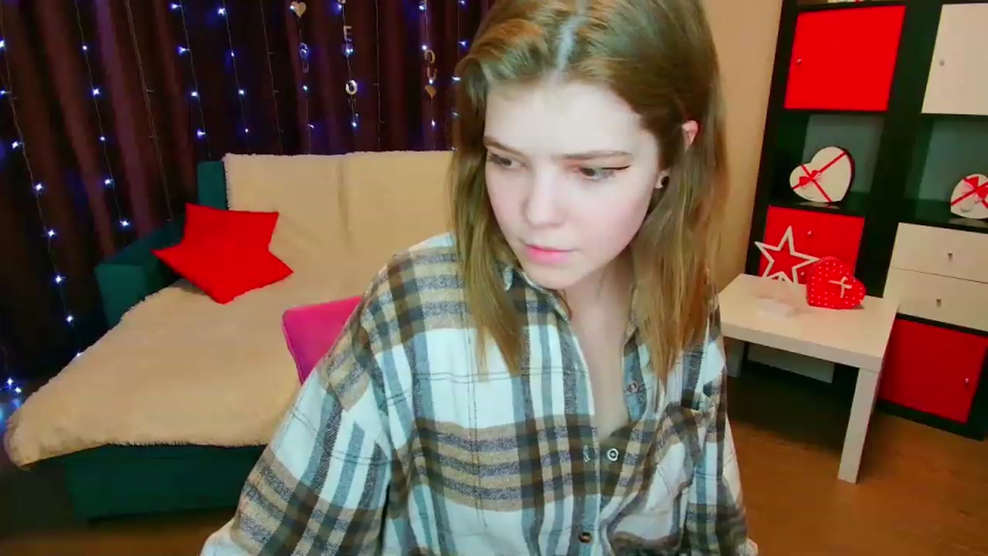 Gallery image thumbnail from EffyShy's myfreecams stream on, 03/08/2023, 14:42 image 17 of 20