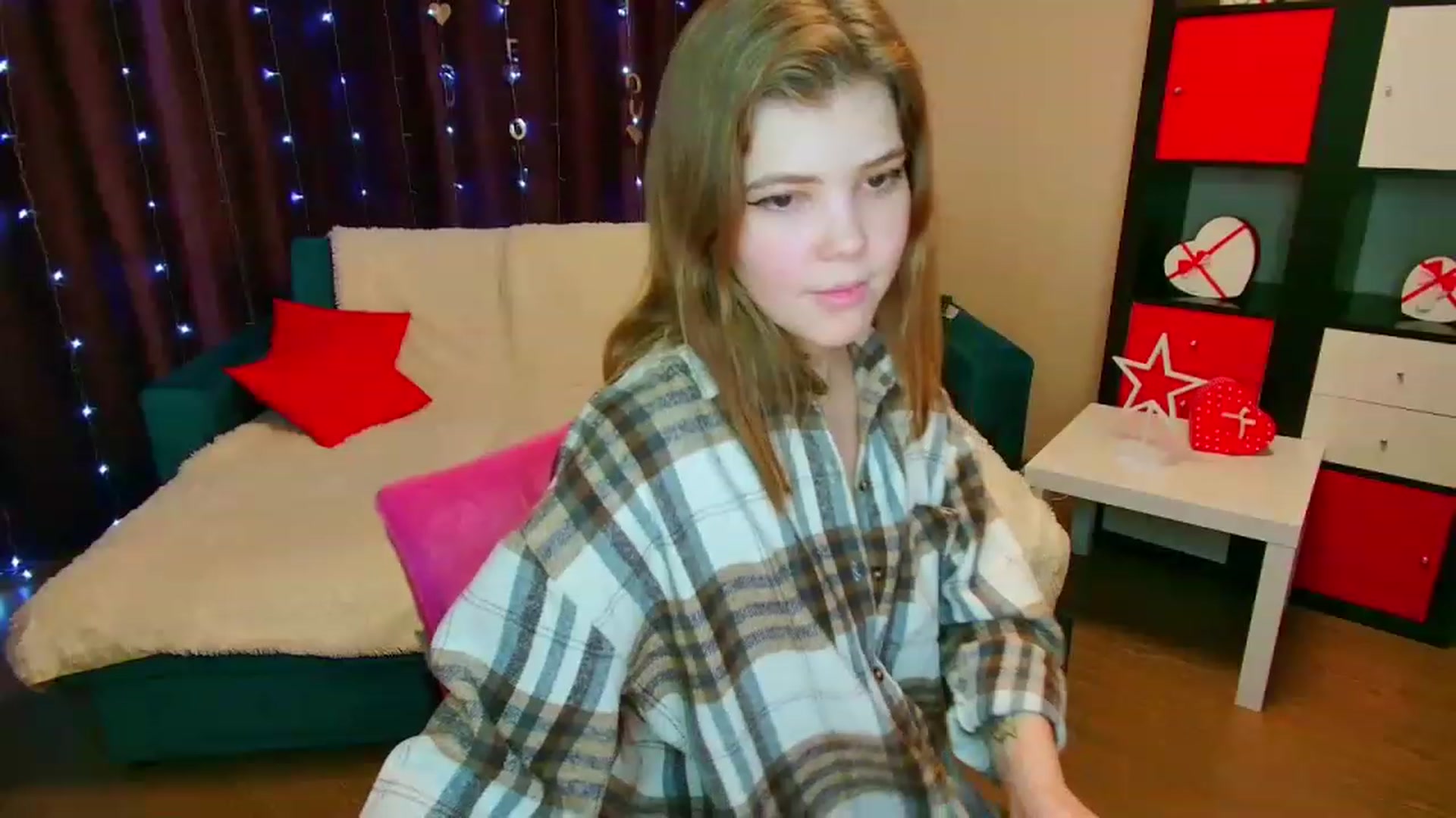 Gallery image thumbnail from EffyShy's myfreecams stream on, 03/08/2023, 14:42 image 9 of 20