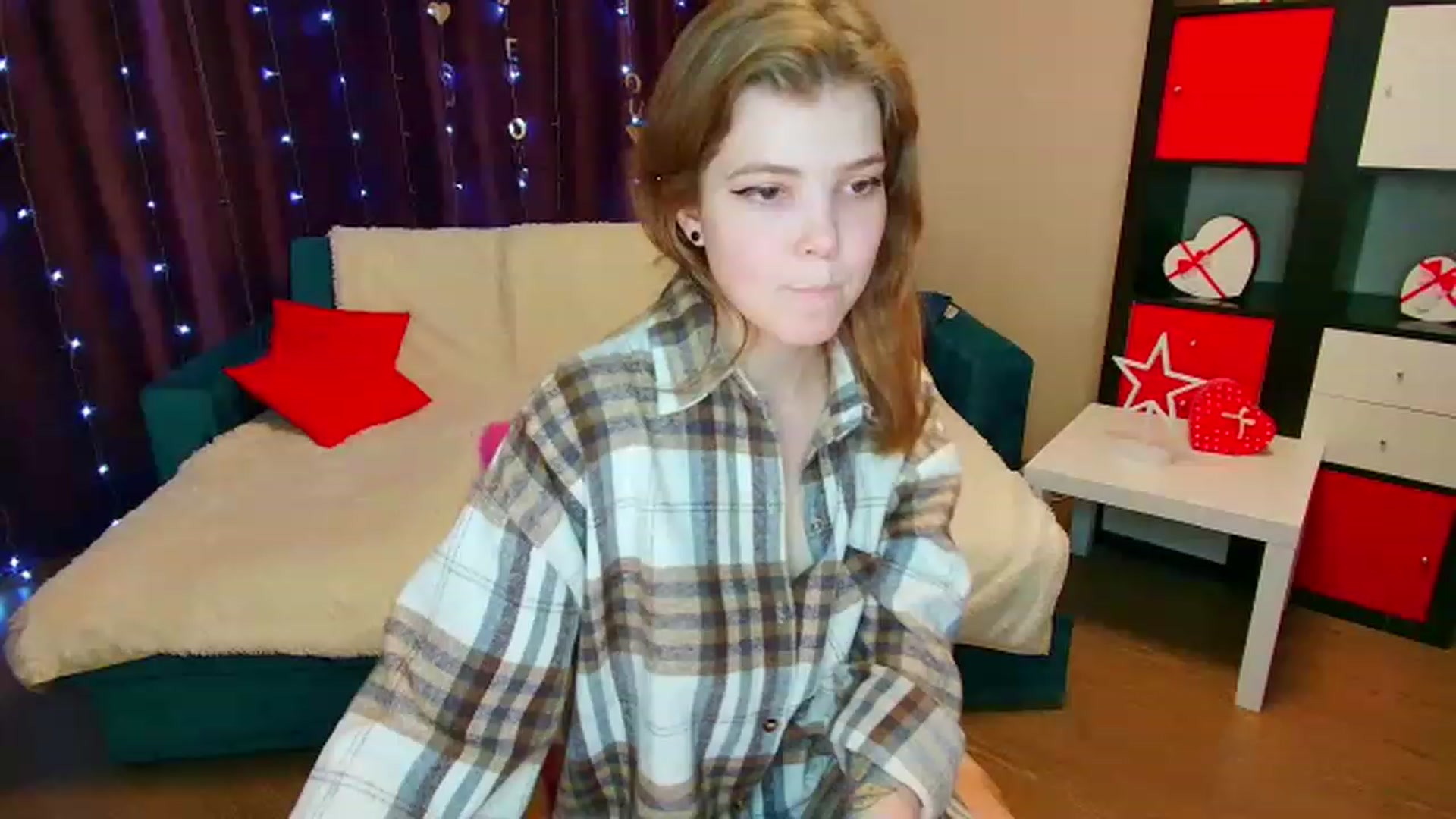 Gallery image thumbnail from EffyShy's myfreecams stream on, 03/08/2023, 14:42 image 1 of 20