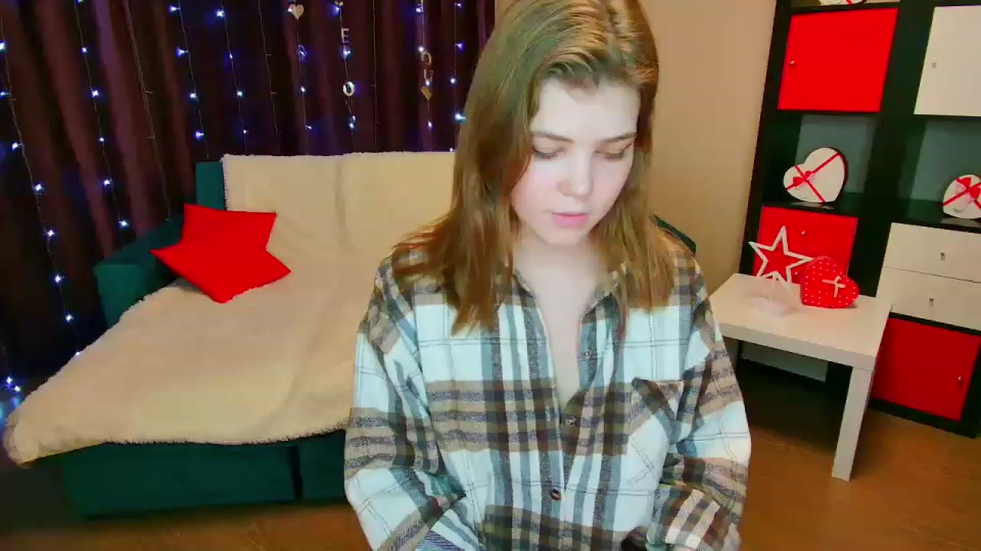 Gallery image thumbnail from EffyShy's myfreecams stream on, 03/08/2023, 17:00 image 19 of 20