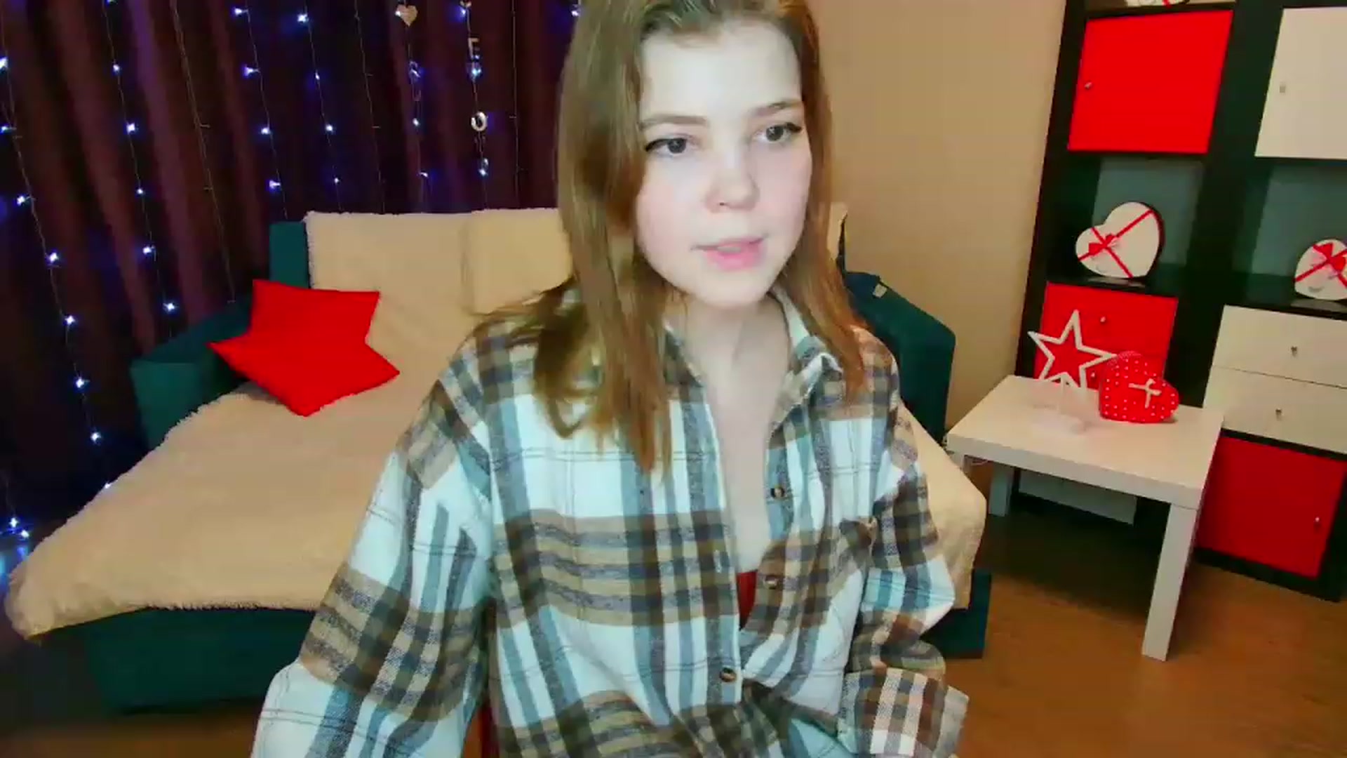Gallery image thumbnail from EffyShy's myfreecams stream on, 03/08/2023, 17:00 image 8 of 20