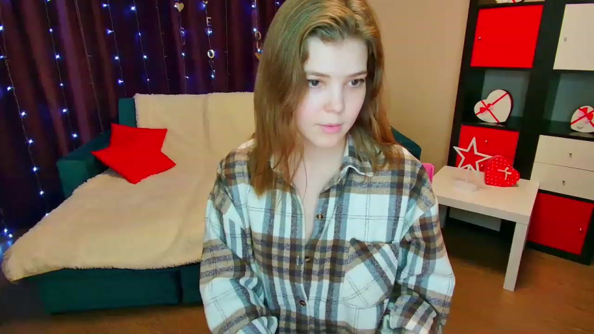 Gallery image thumbnail from EffyShy's myfreecams stream on, 03/08/2023, 17:00 image 16 of 20