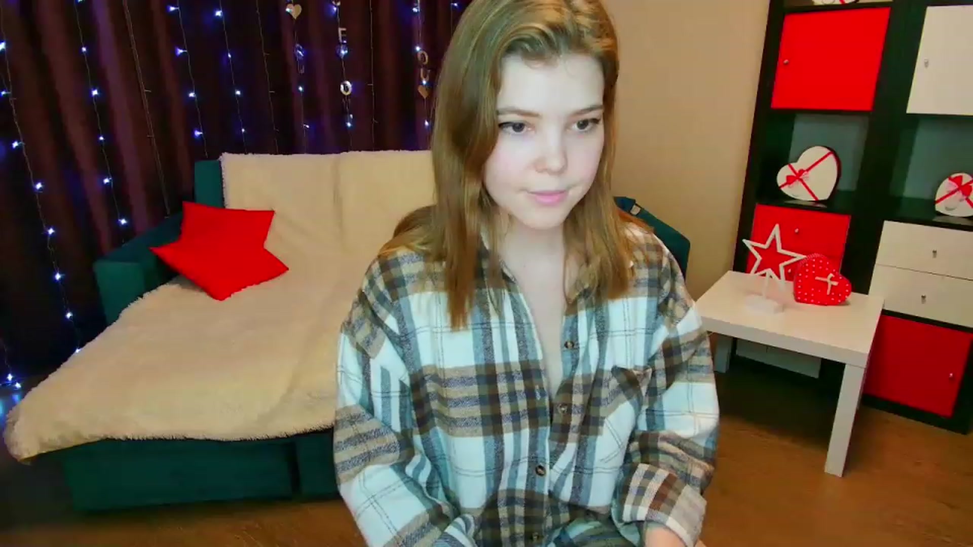 Gallery image thumbnail from EffyShy's myfreecams stream on, 03/08/2023, 17:00 image 6 of 20