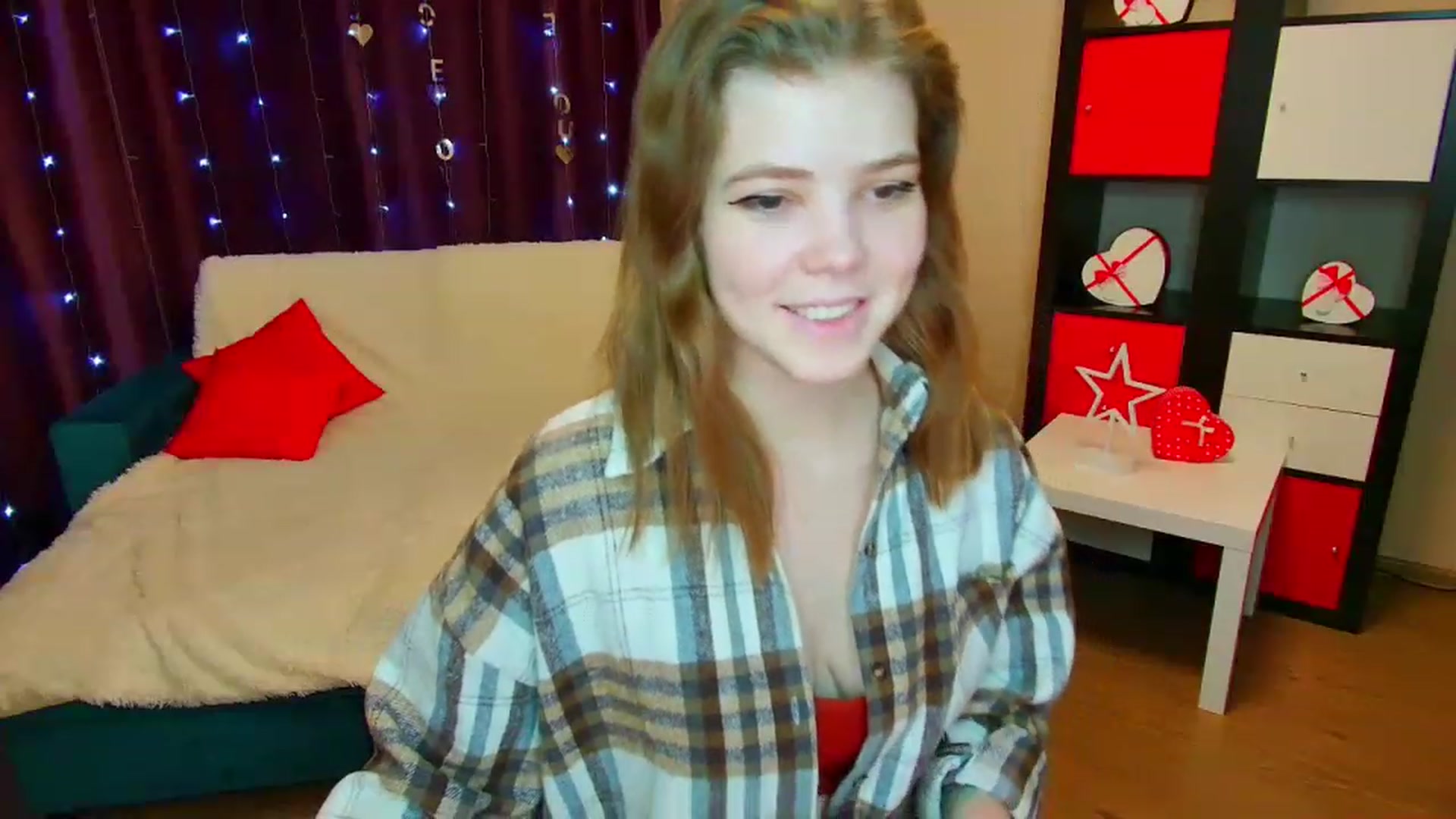 Gallery image thumbnail from EffyShy's myfreecams stream on, 03/09/2023, 18:18 image 19 of 20