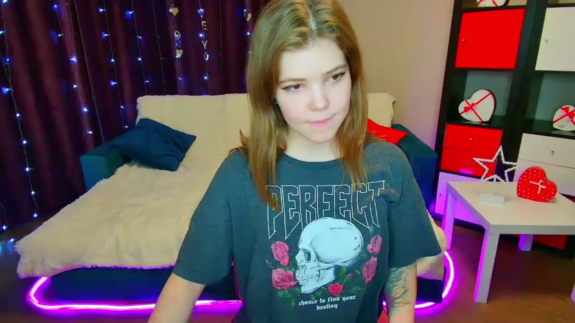 Gallery image thumbnail from EffyShy's myfreecams stream on, 03/13/2023, 17:37 image 19 of 20