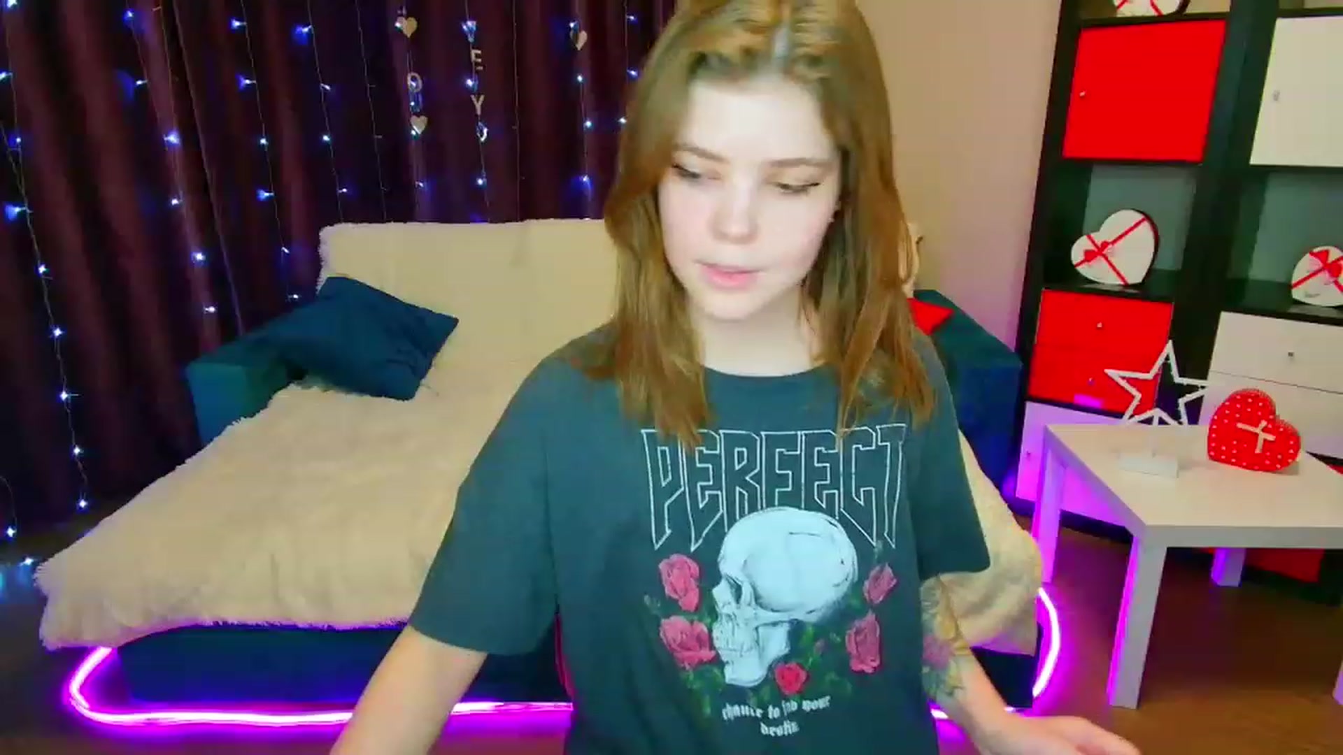 Gallery image thumbnail from EffyShy's myfreecams stream on, 03/13/2023, 17:37 image 11 of 20