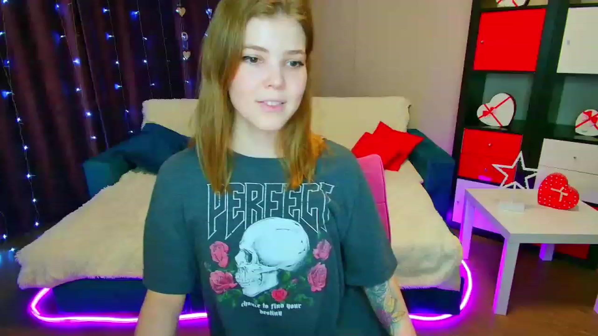 Gallery image thumbnail from EffyShy's myfreecams stream on, 03/13/2023, 20:28 image 14 of 20