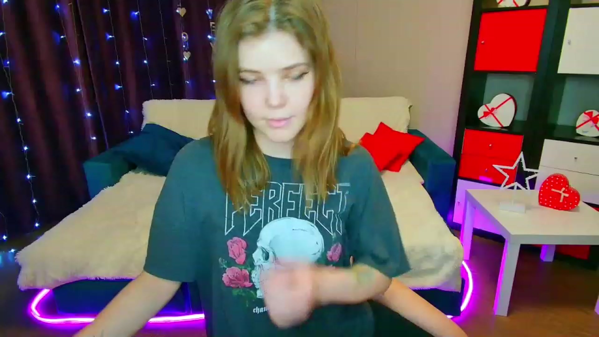 Gallery image thumbnail from EffyShy's myfreecams stream on, 03/13/2023, 20:28 image 4 of 20