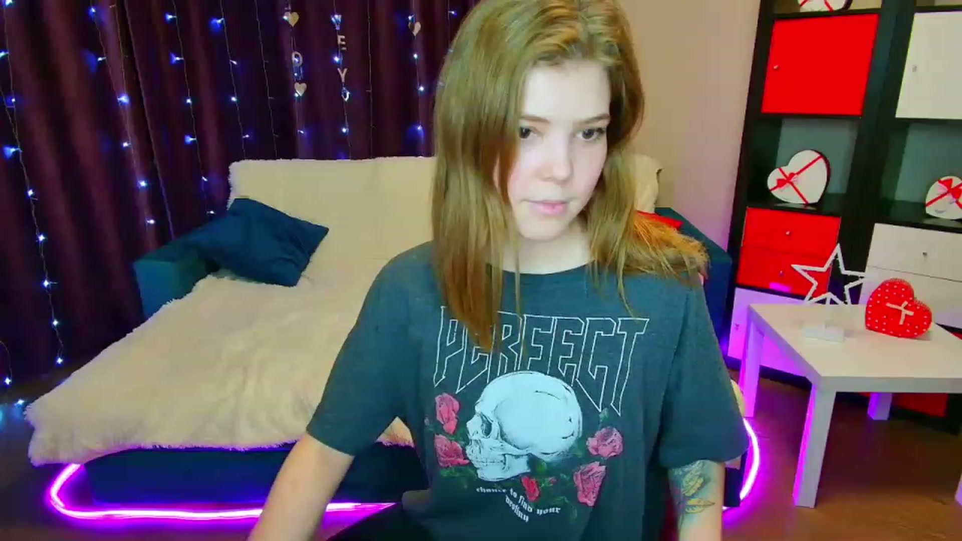 Gallery image thumbnail from EffyShy's myfreecams stream on, 03/13/2023, 20:28 image 1 of 20