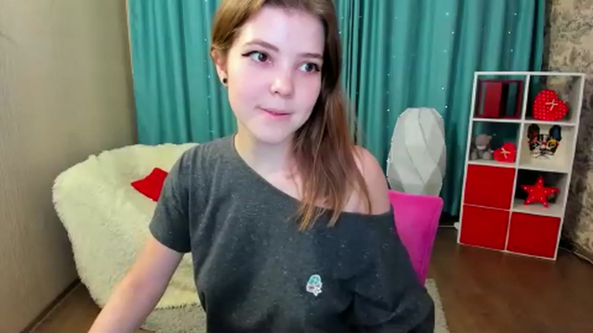 Gallery image thumbnail from EffyShy's myfreecams stream on, 03/22/2023, 20:42 image 17 of 20