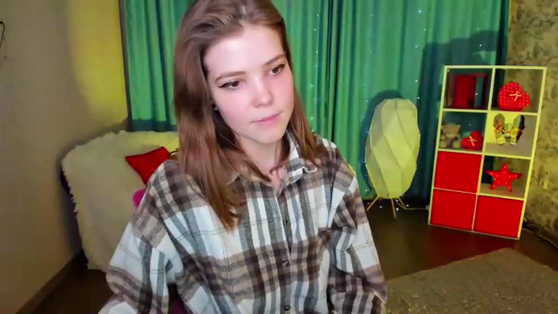 Gallery image thumbnail from EffyShy's myfreecams stream on, 03/25/2023, 15:54 image 15 of 20