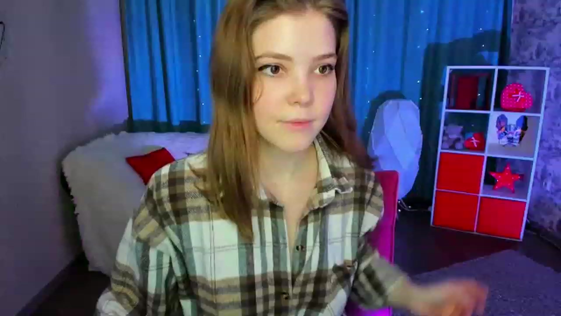 Gallery image thumbnail from EffyShy's myfreecams stream on, 03/25/2023, 15:54 image 9 of 20