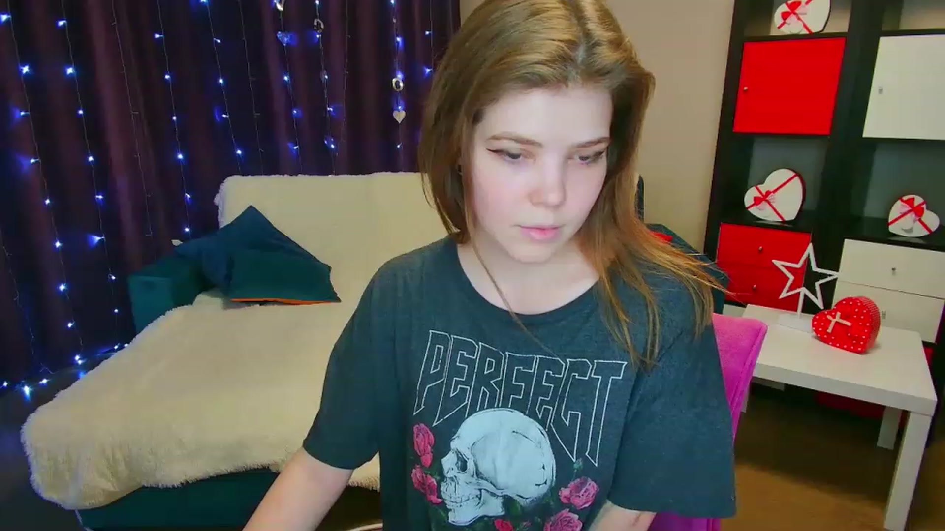 Gallery image thumbnail from EffyShy's myfreecams stream on, 03/29/2023, 18:05 image 18 of 20