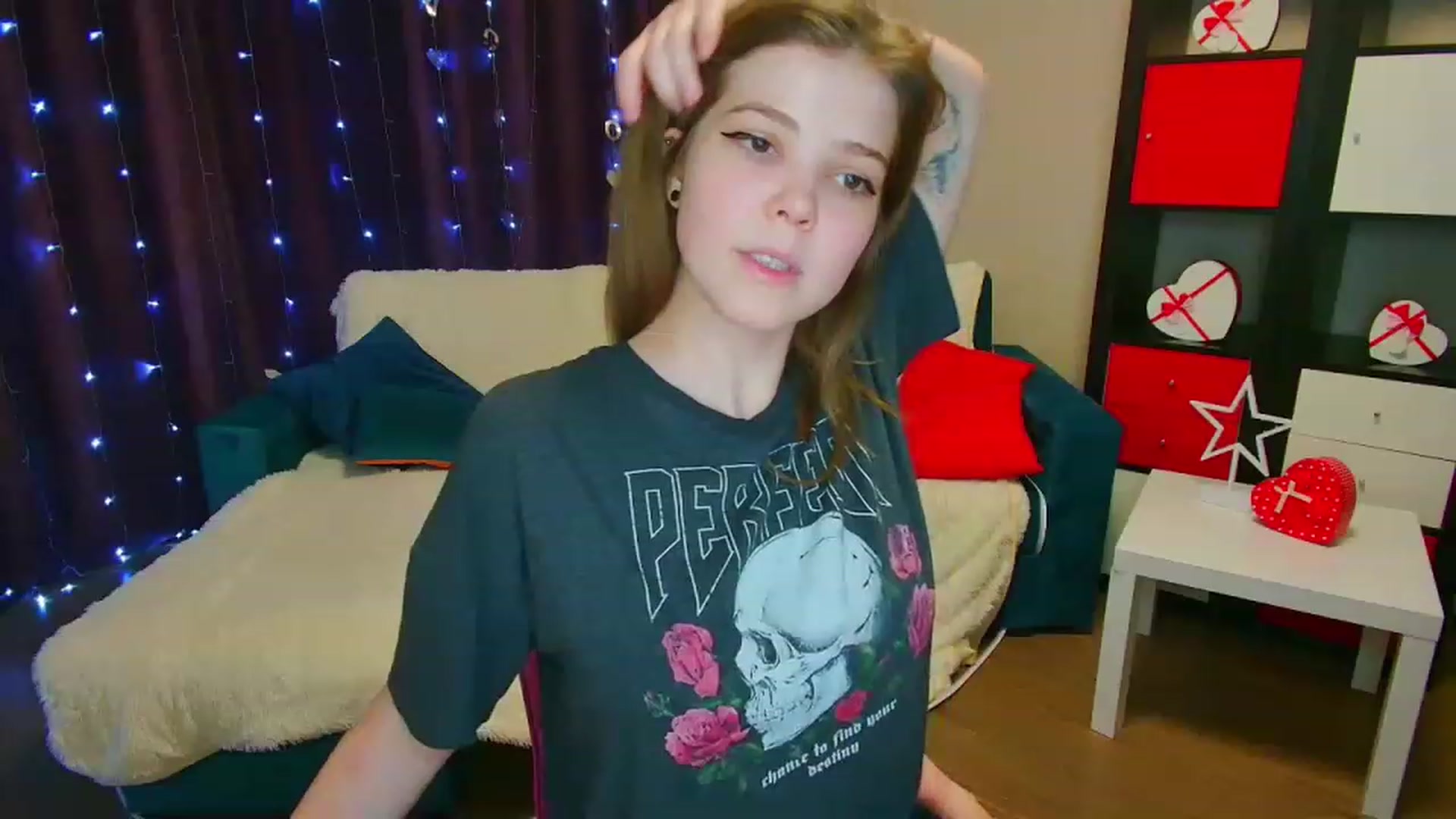 Gallery image thumbnail from EffyShy's myfreecams stream on, 03/29/2023, 18:05 image 15 of 20