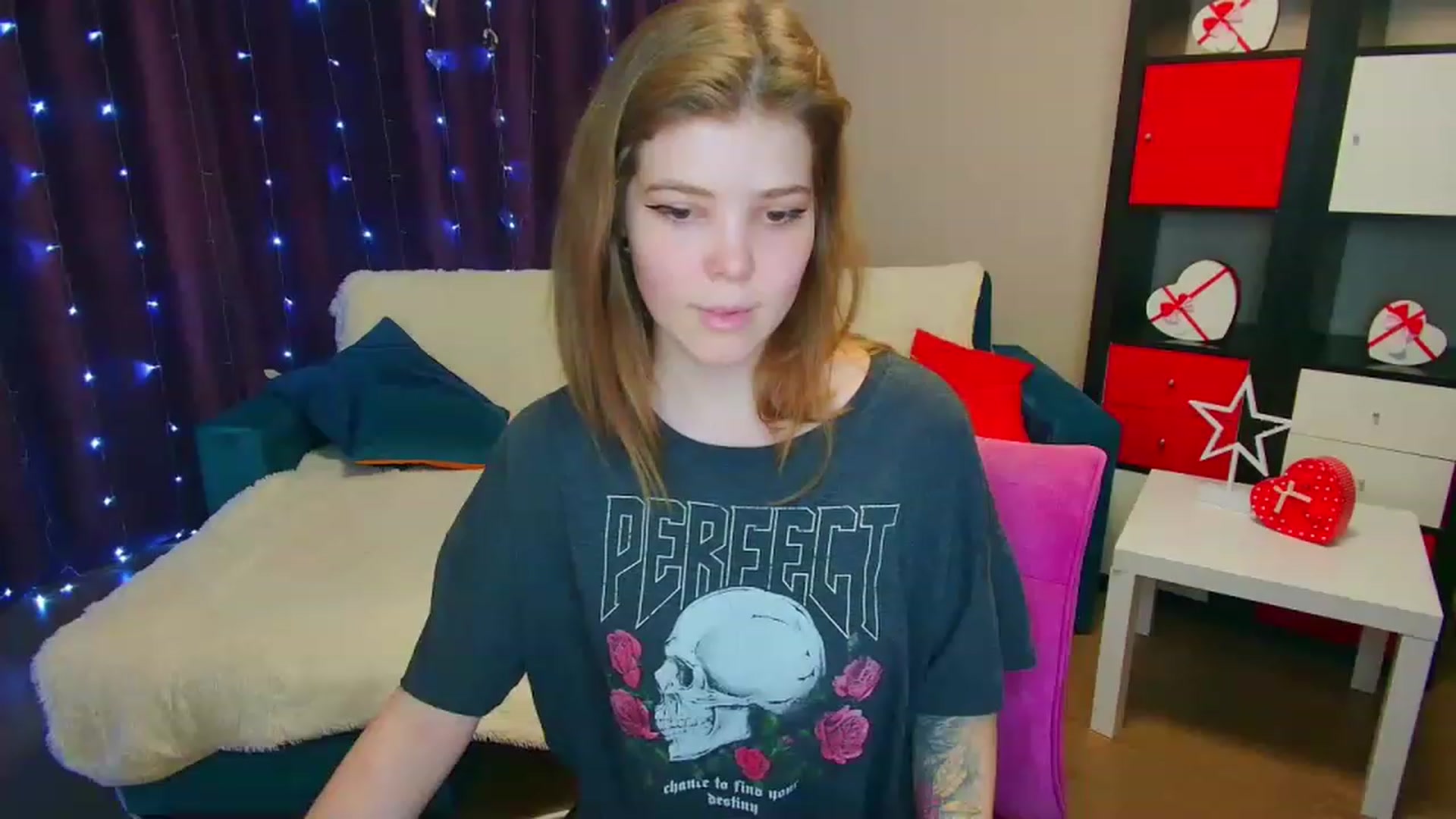 Gallery image thumbnail from EffyShy's myfreecams stream on, 03/29/2023, 18:05 image 6 of 20