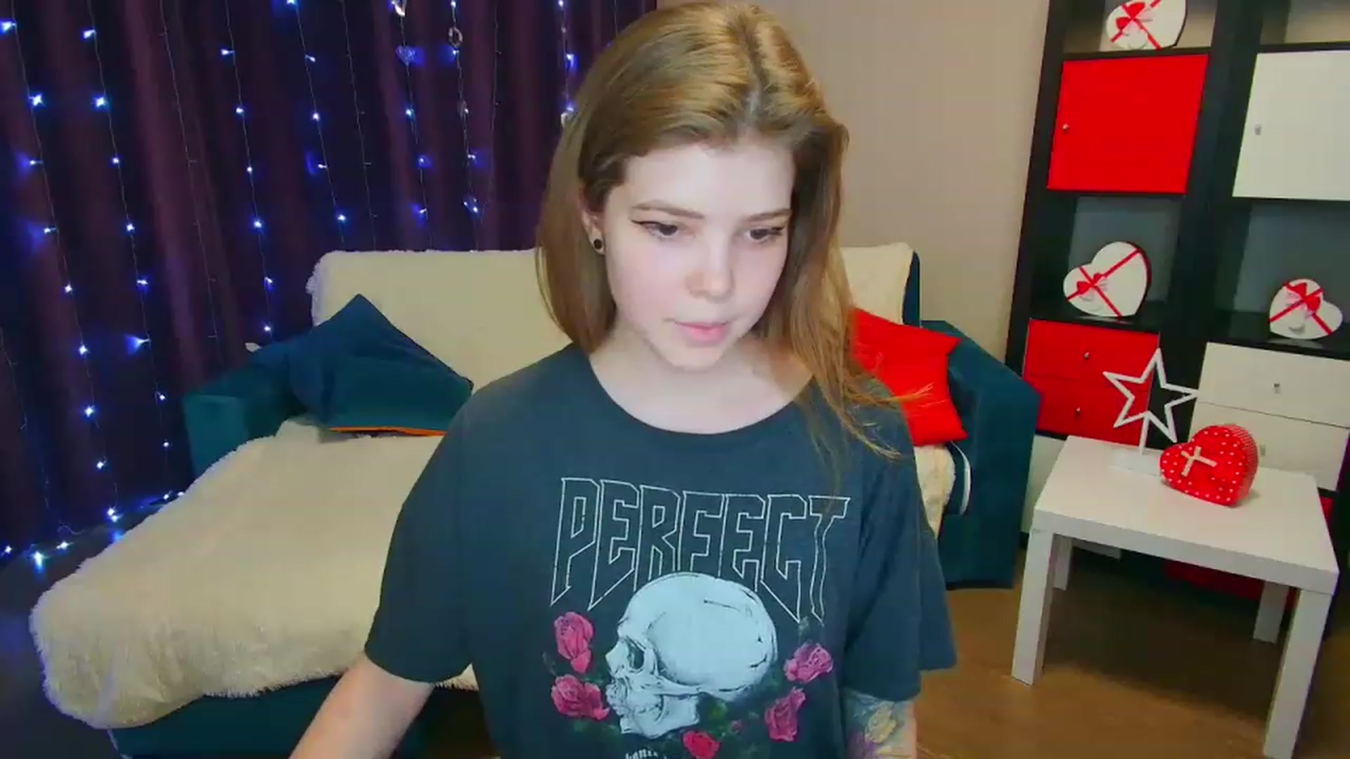 Gallery image thumbnail from EffyShy's myfreecams stream on, 03/29/2023, 18:05 image 9 of 20