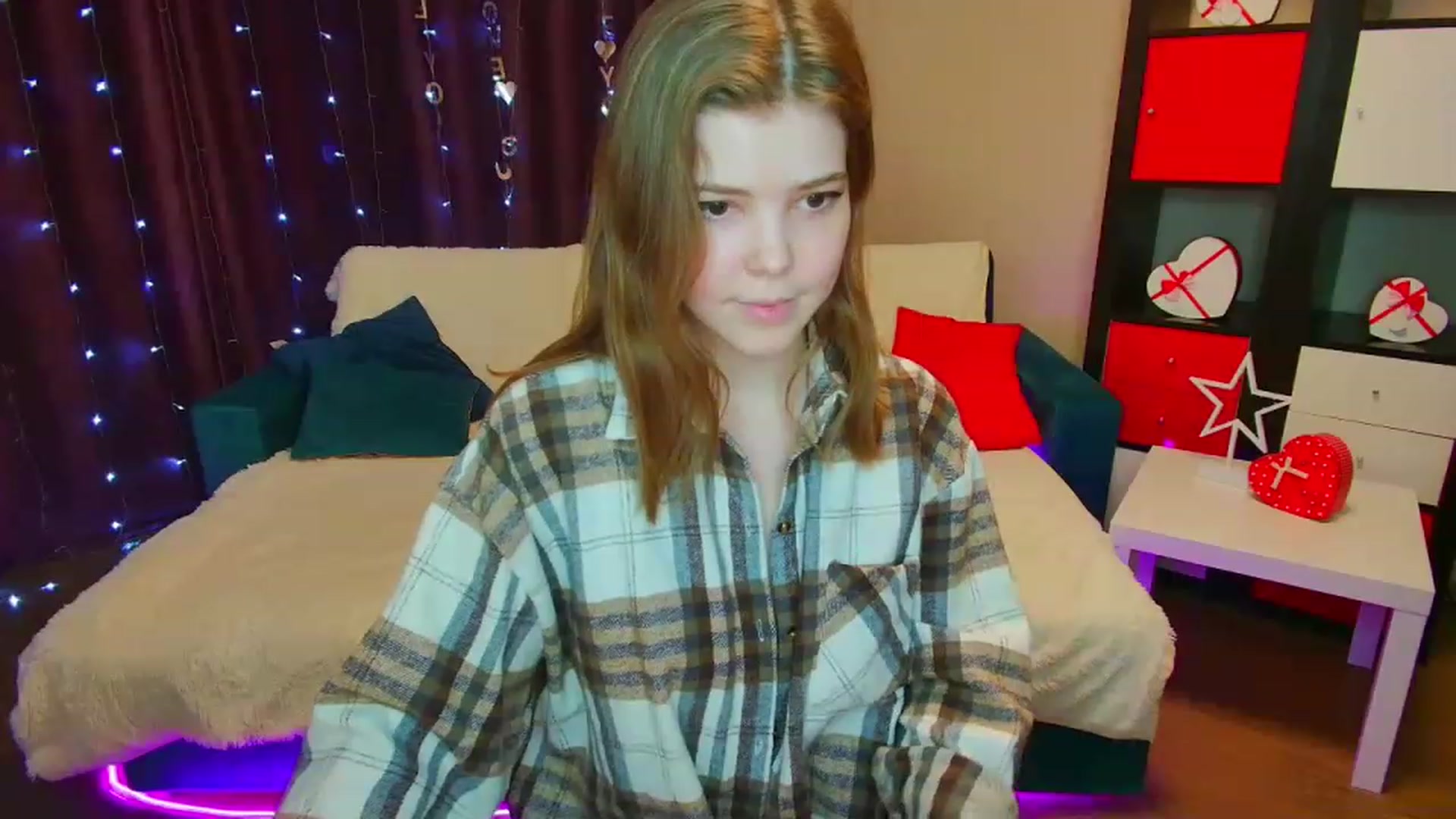 Gallery image thumbnail from EffyShy's myfreecams stream on, 03/30/2023, 16:32 image 20 of 20