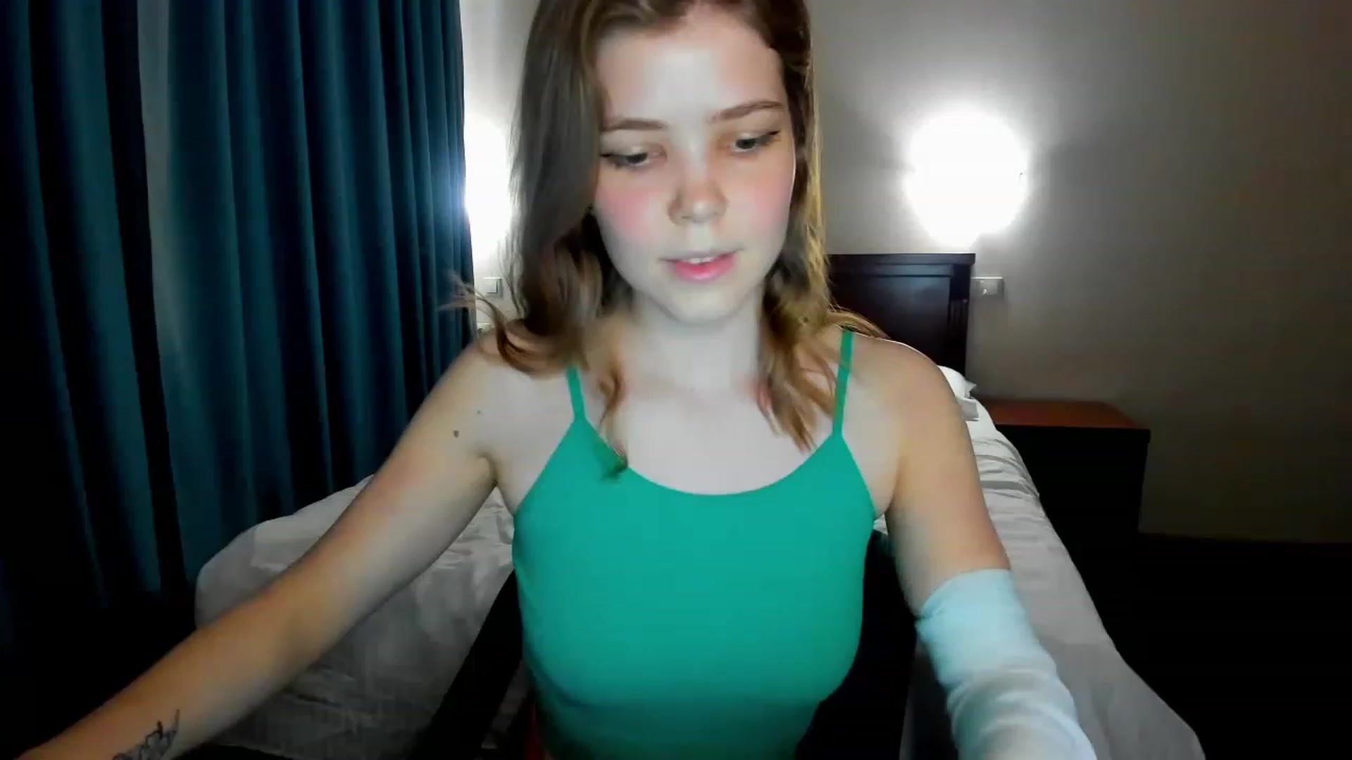 Gallery image thumbnail from EffyShy's myfreecams stream on, 05/24/2023, 14:42 image 1 of 20