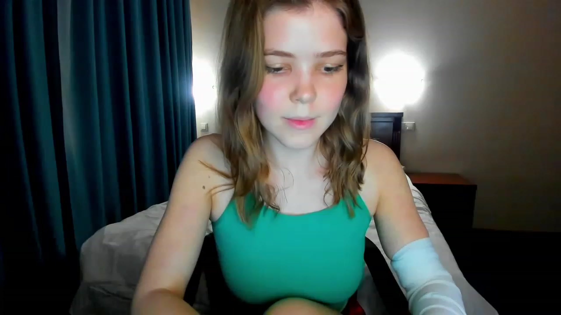 Gallery image thumbnail from EffyShy's myfreecams stream on, 05/24/2023, 16:47 image 9 of 20