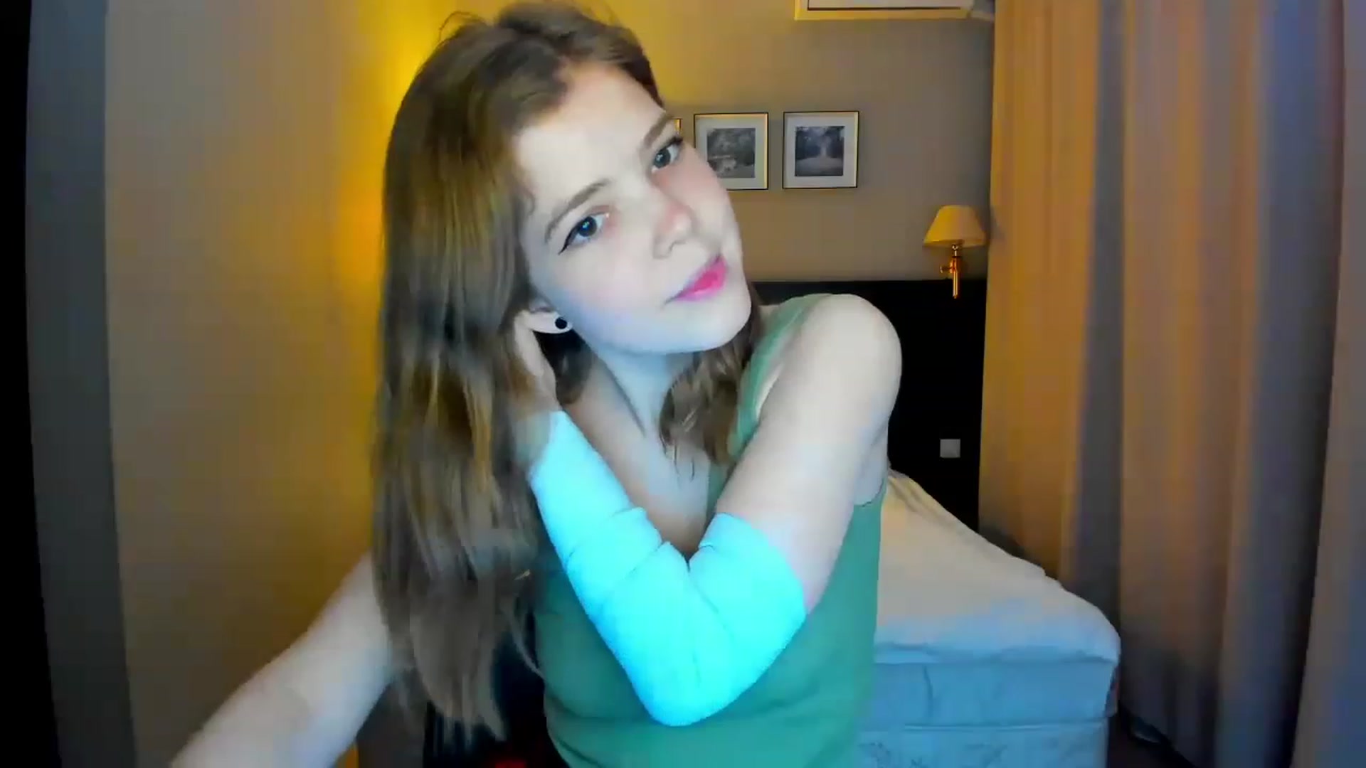 Gallery image thumbnail from EffyShy's myfreecams stream on, 05/26/2023, 17:09 image 19 of 20
