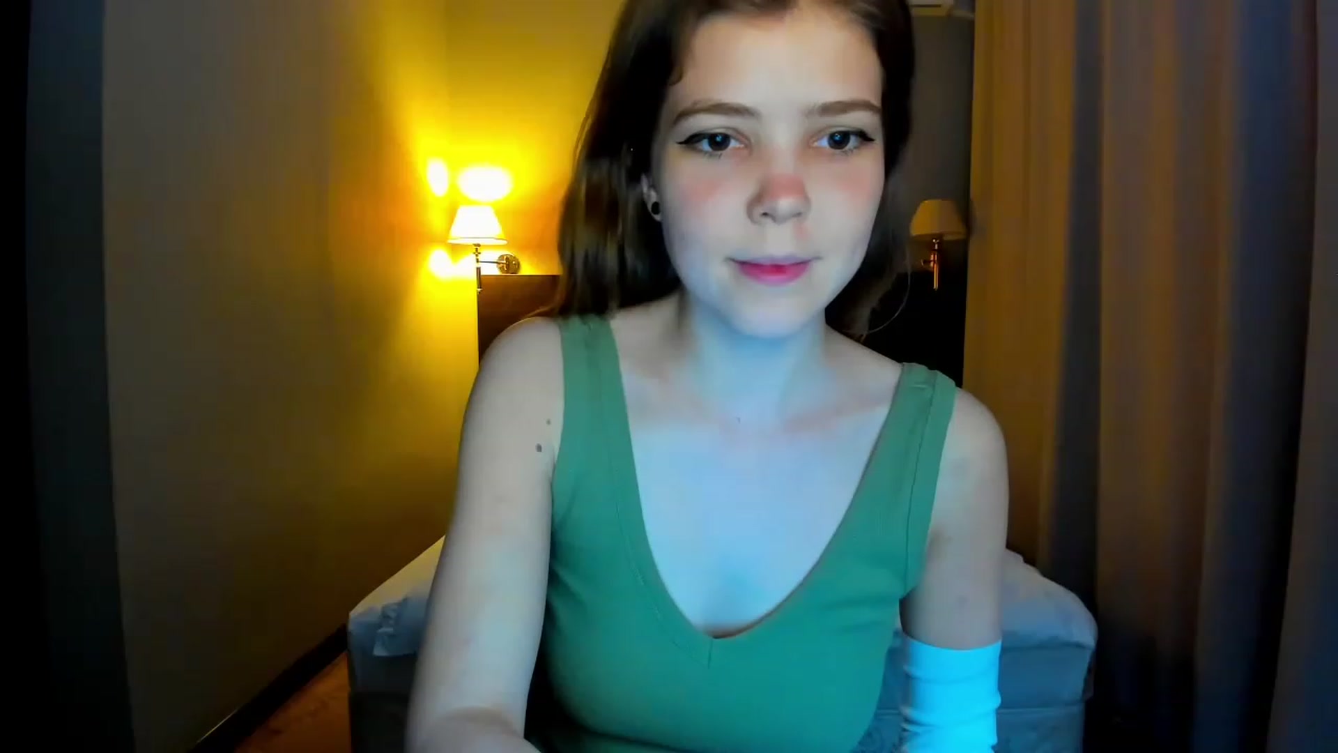 Gallery image thumbnail from EffyShy's myfreecams stream on, 05/26/2023, 17:09 image 8 of 20