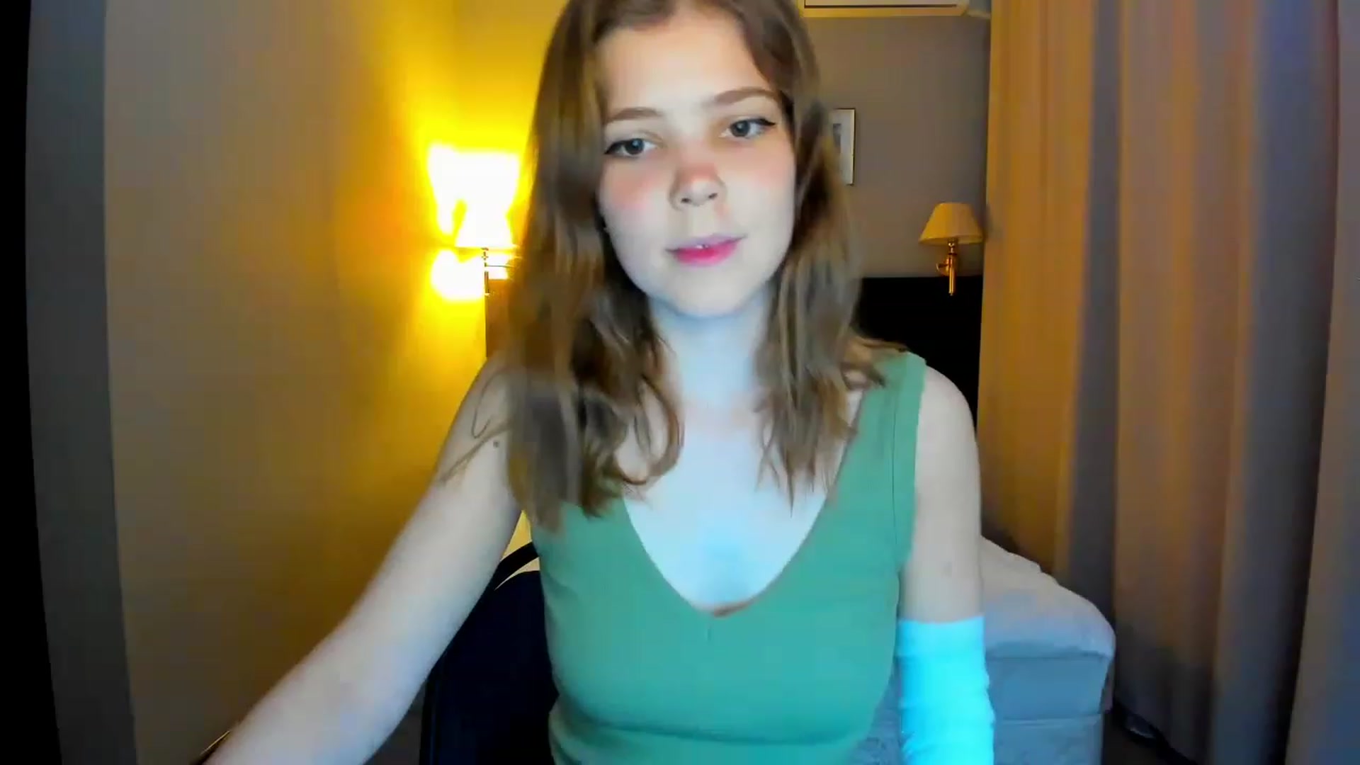 Gallery image thumbnail from EffyShy's myfreecams stream on, 05/26/2023, 17:09 image 3 of 20