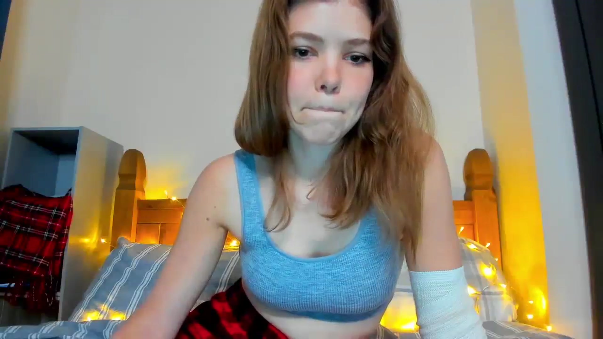 Gallery image thumbnail from EffyShy's myfreecams stream on, 08/08/2023, 17:07 image 4 of 20
