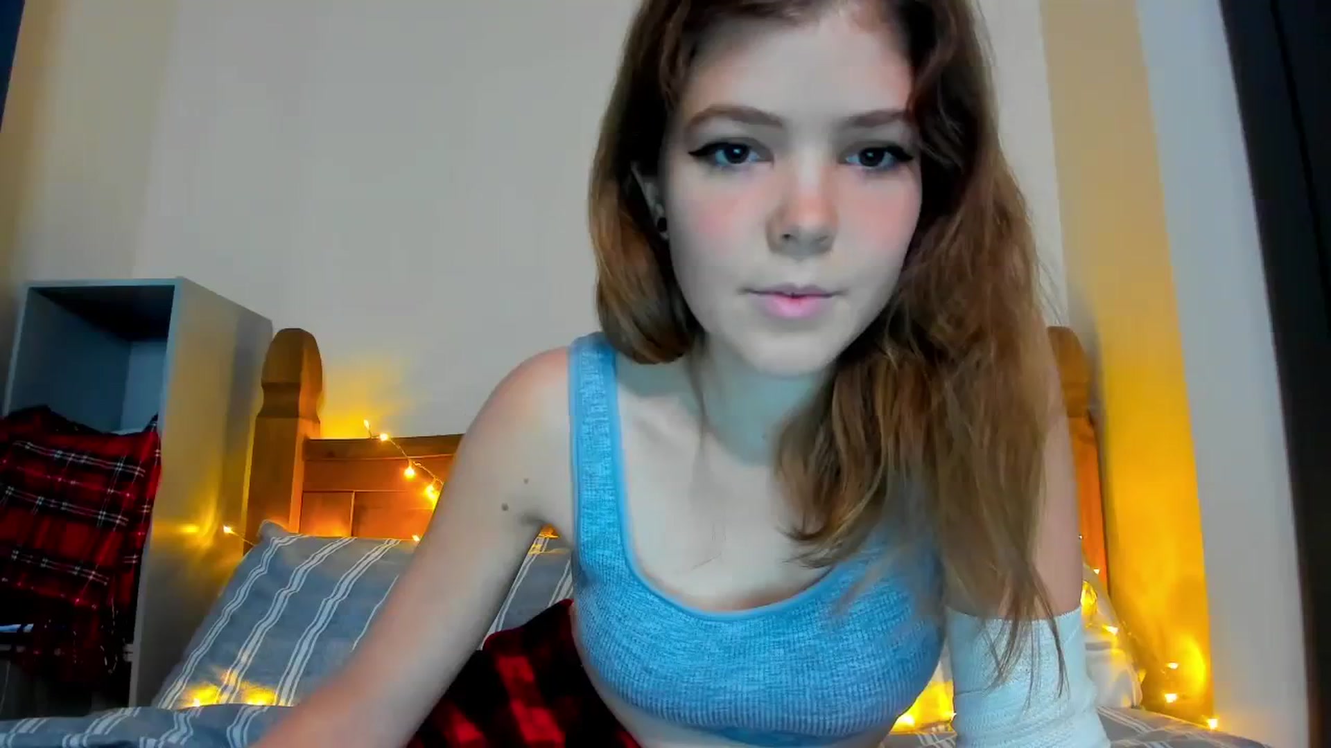 Gallery image thumbnail from EffyShy's myfreecams stream on, 08/08/2023, 17:07 image 17 of 20