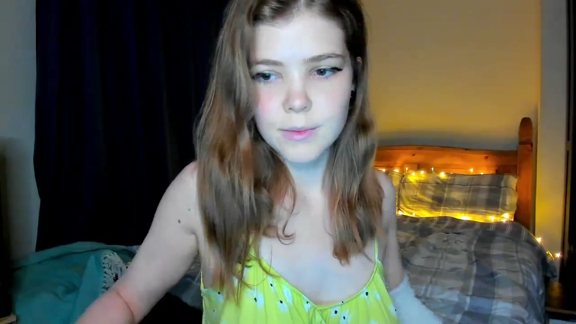 Gallery image thumbnail from EffyShy's myfreecams stream on, 08/22/2023, 22:24 image 2 of 20