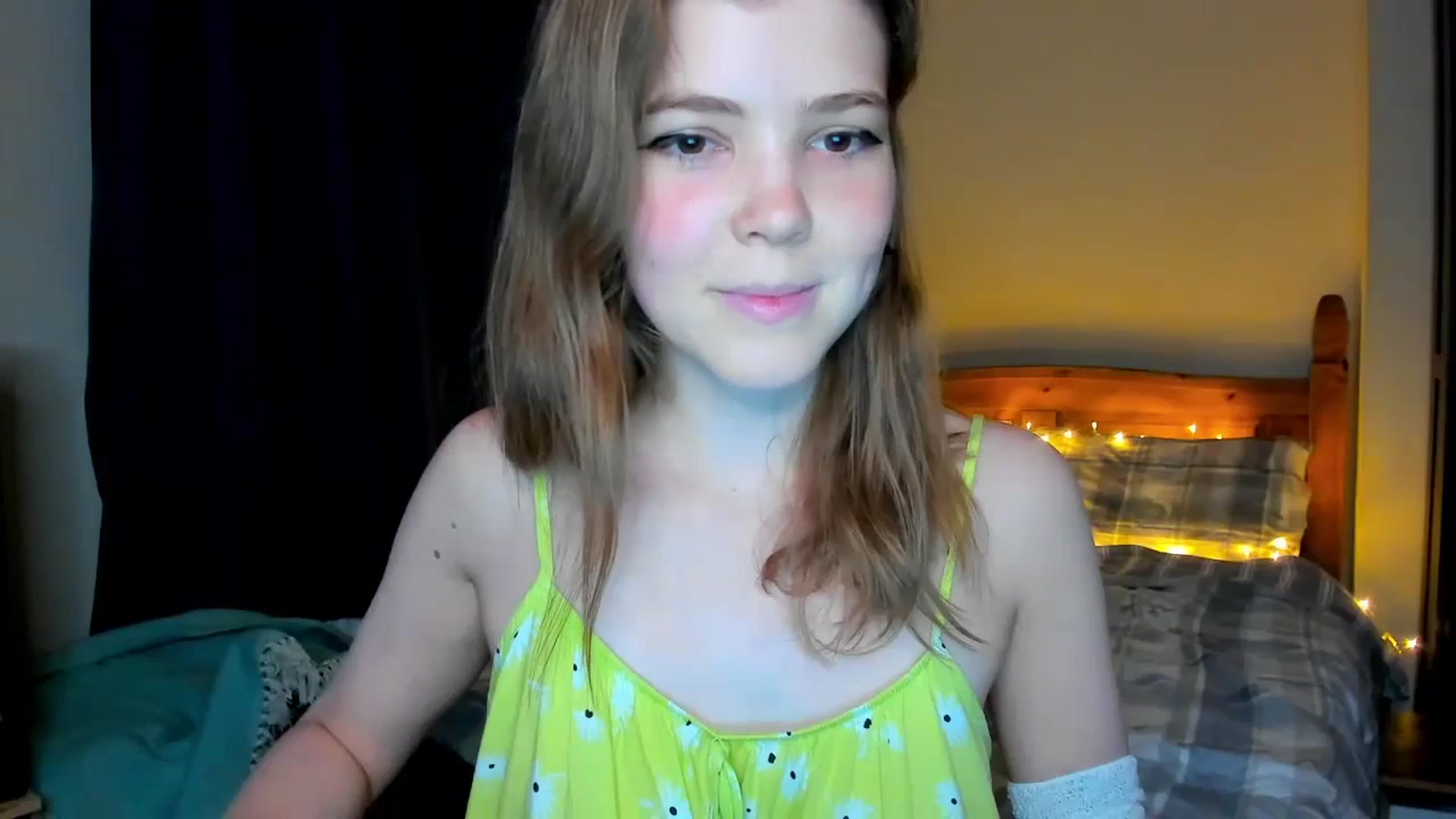 Gallery image thumbnail from EffyShy's myfreecams stream on, 08/22/2023, 22:24 image 18 of 20
