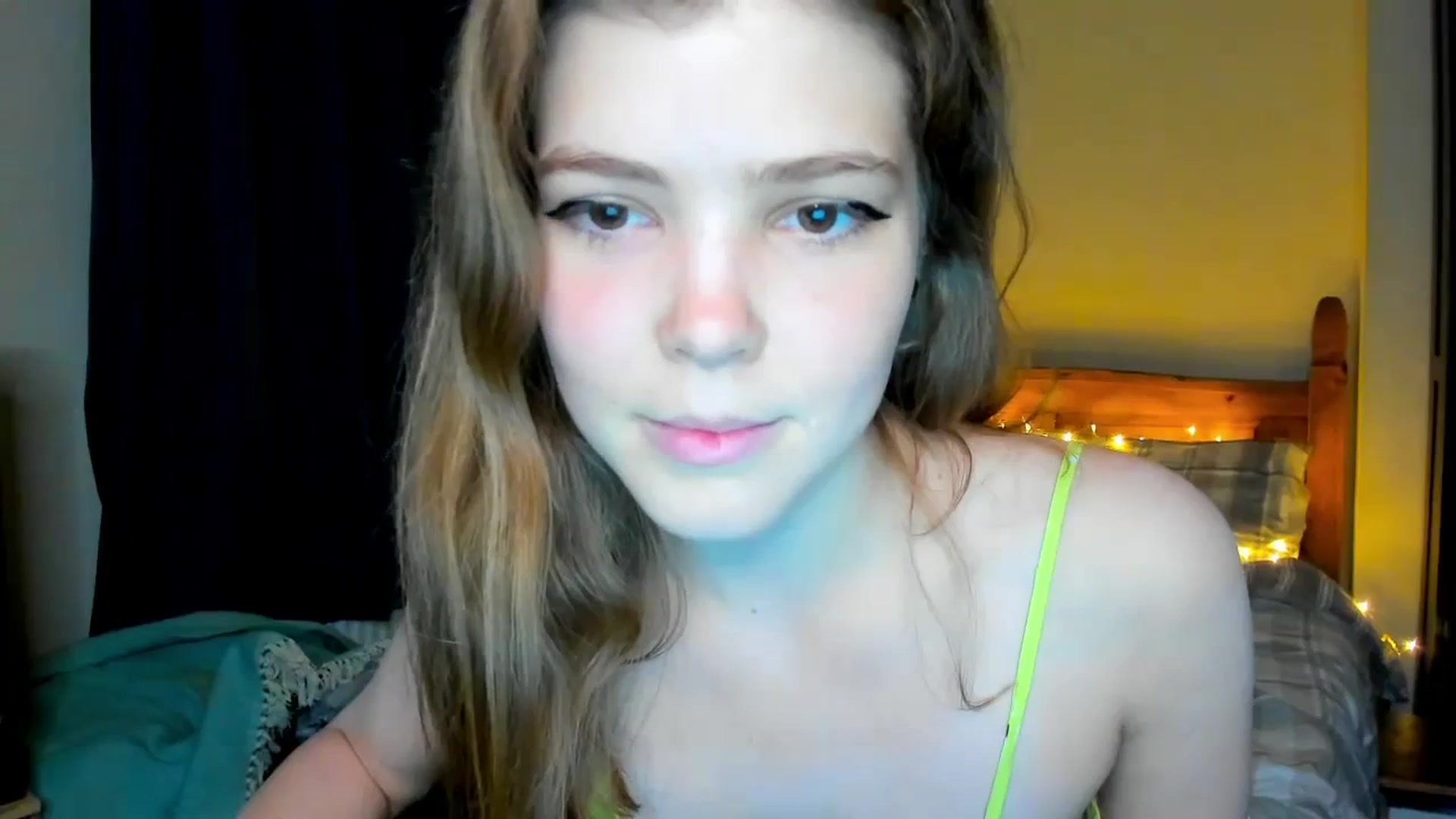 Gallery image thumbnail from EffyShy's myfreecams stream on, 08/23/2023, 24:29 image 5 of 20