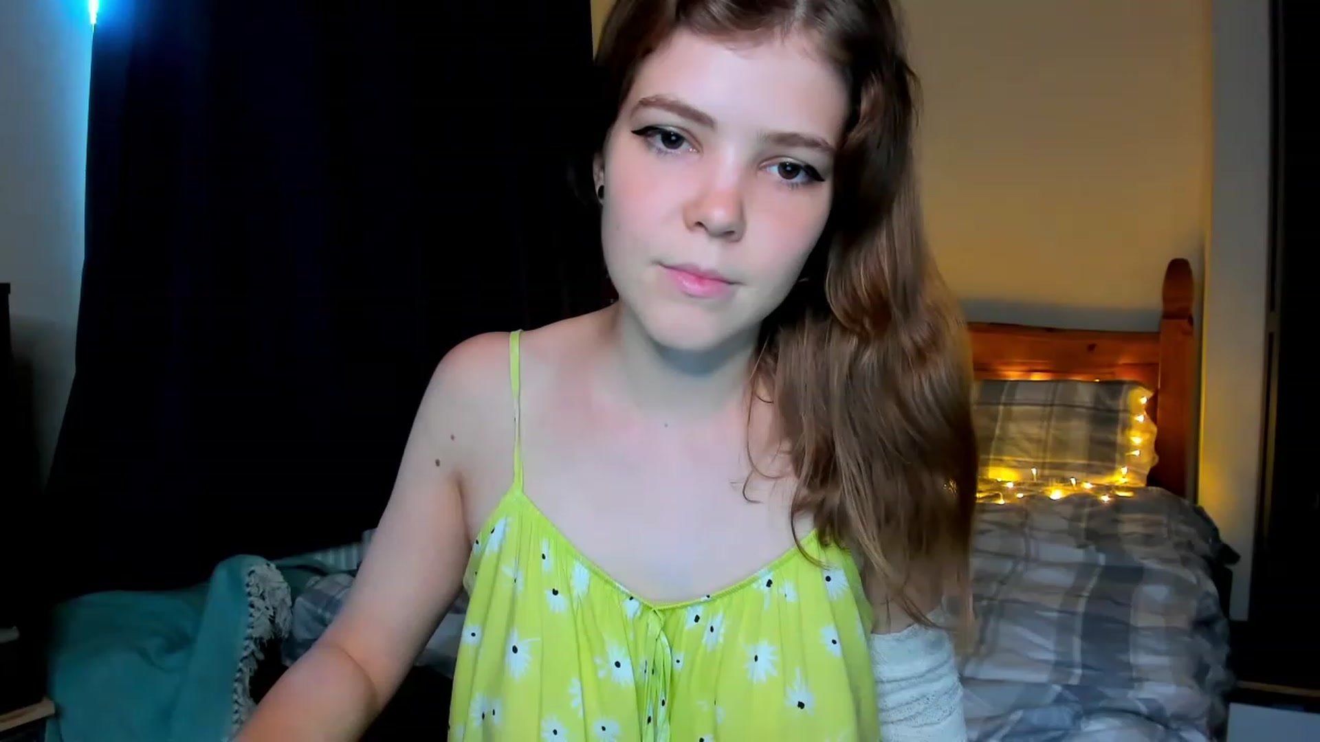 Gallery image thumbnail from EffyShy's myfreecams stream on, 08/23/2023, 16:55 image 3 of 20