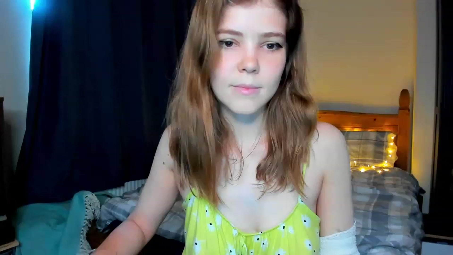 Gallery image thumbnail from EffyShy's myfreecams stream on, 08/23/2023, 16:55 image 19 of 20