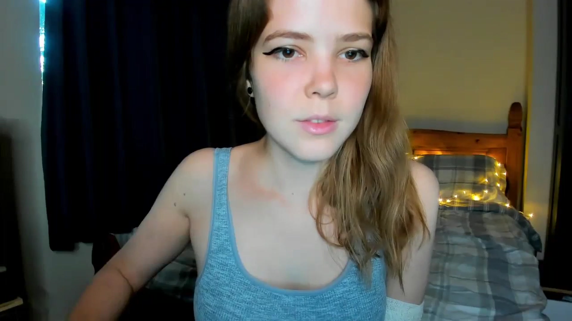 Gallery image thumbnail from EffyShy's myfreecams stream on, 09/16/2023, 18:08 image 11 of 20