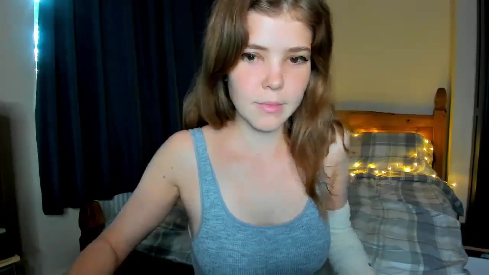Gallery image thumbnail from EffyShy's myfreecams stream on, 09/16/2023, 18:08 image 2 of 20