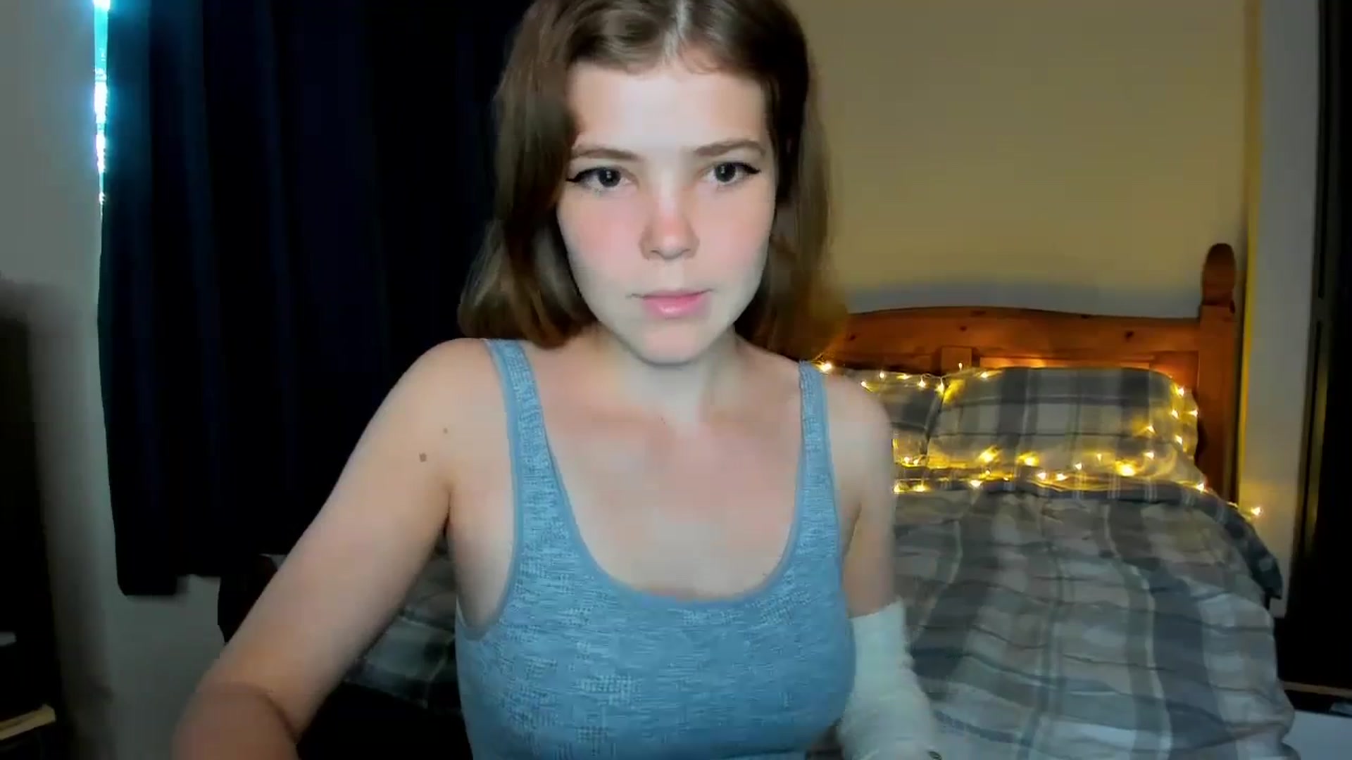 Gallery image thumbnail from EffyShy's myfreecams stream on, 09/16/2023, 18:08 image 6 of 20