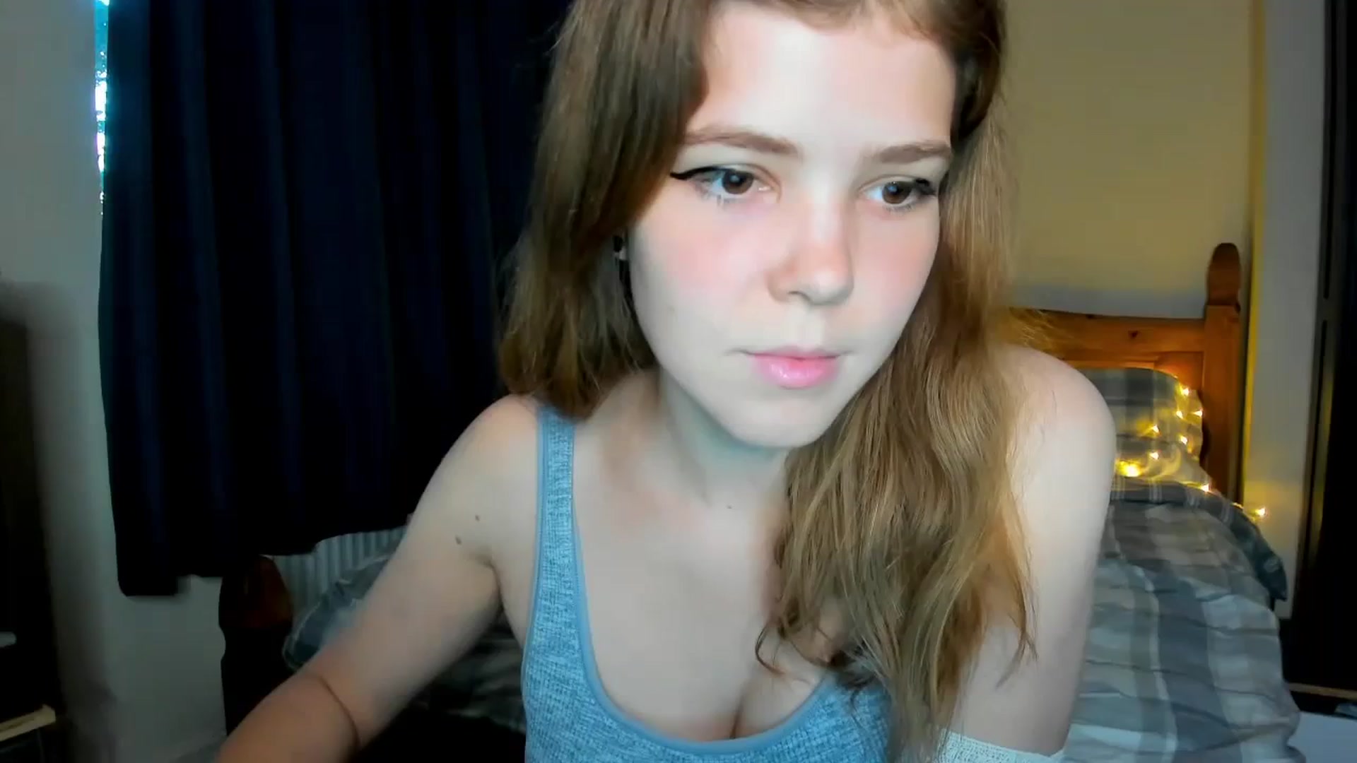 Gallery image thumbnail from EffyShy's myfreecams stream on, 09/16/2023, 18:08 image 20 of 20