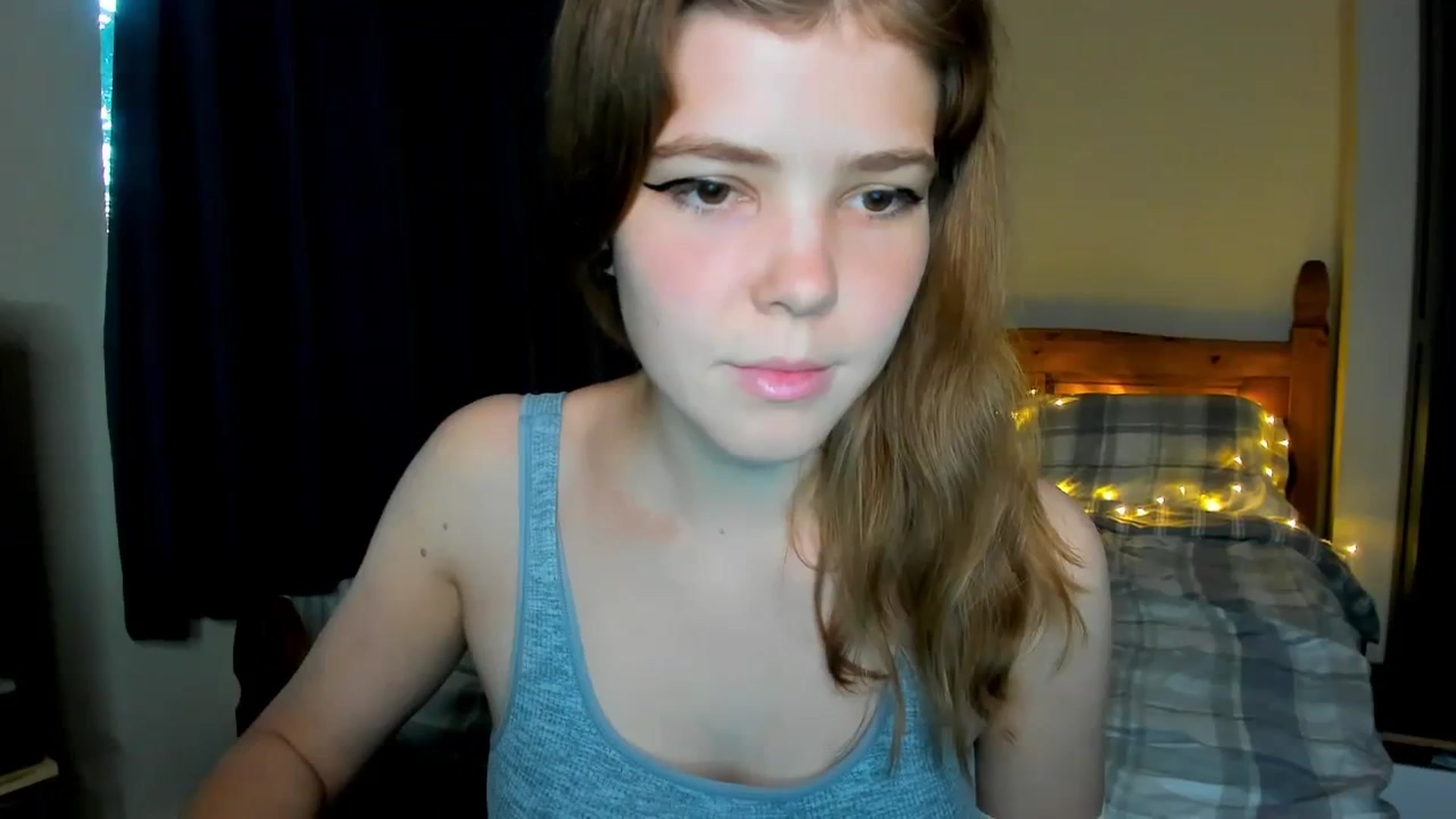Gallery image thumbnail from EffyShy's myfreecams stream on, 09/16/2023, 18:08 image 14 of 20