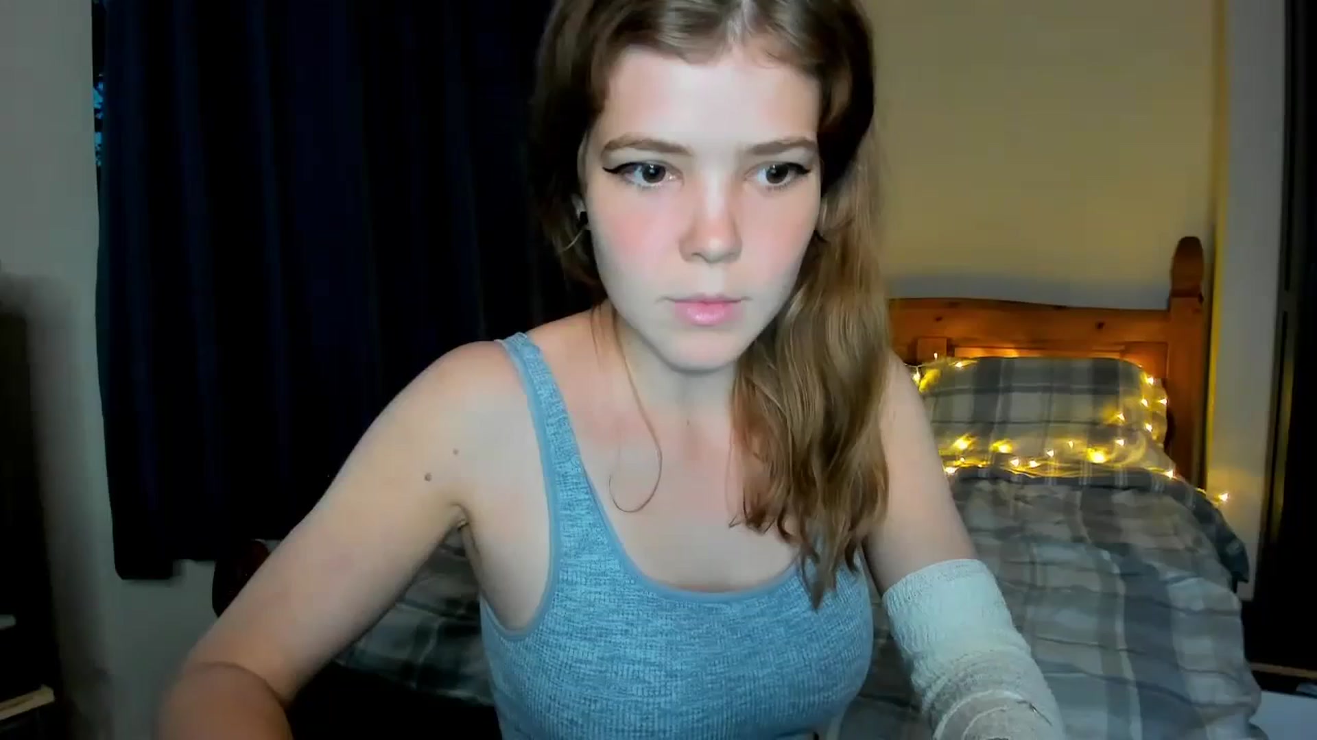 Gallery image thumbnail from EffyShy's myfreecams stream on, 09/16/2023, 18:55 image 1 of 20