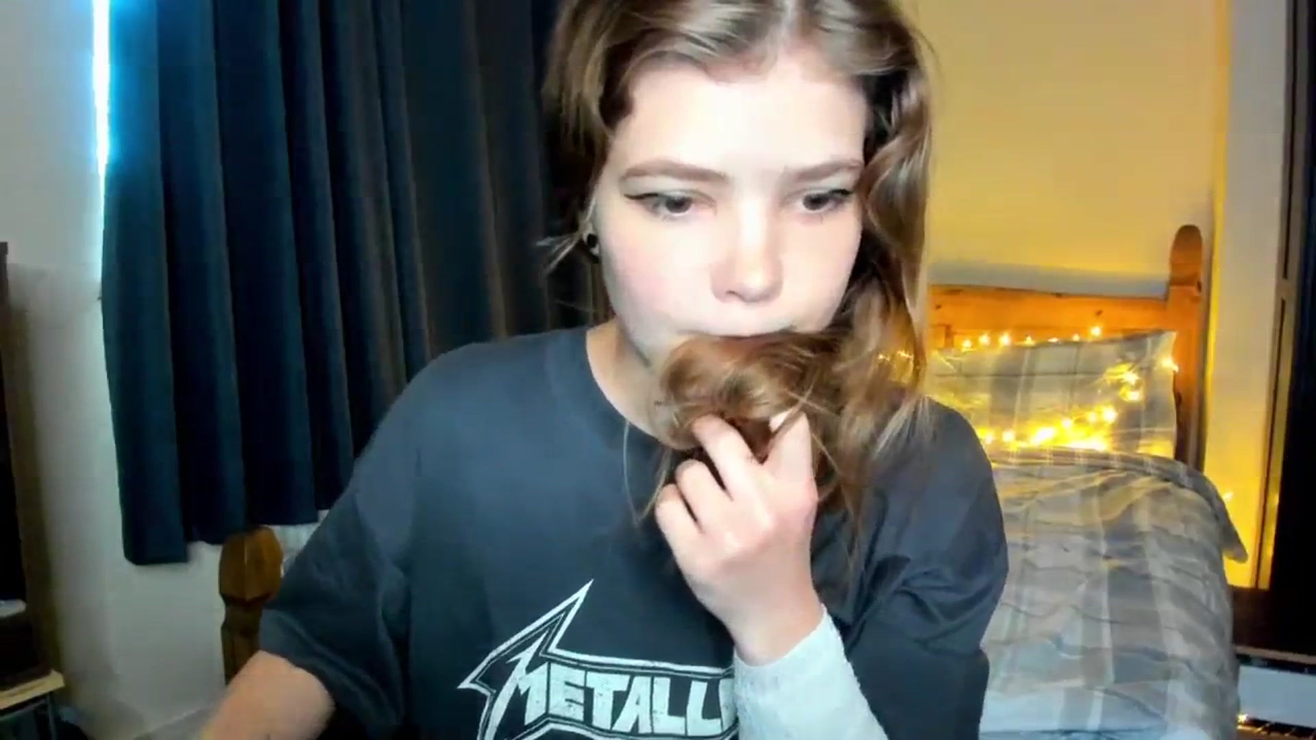 Gallery image thumbnail from EffyShy's myfreecams stream on, 10/24/2023, 15:07 image 18 of 20