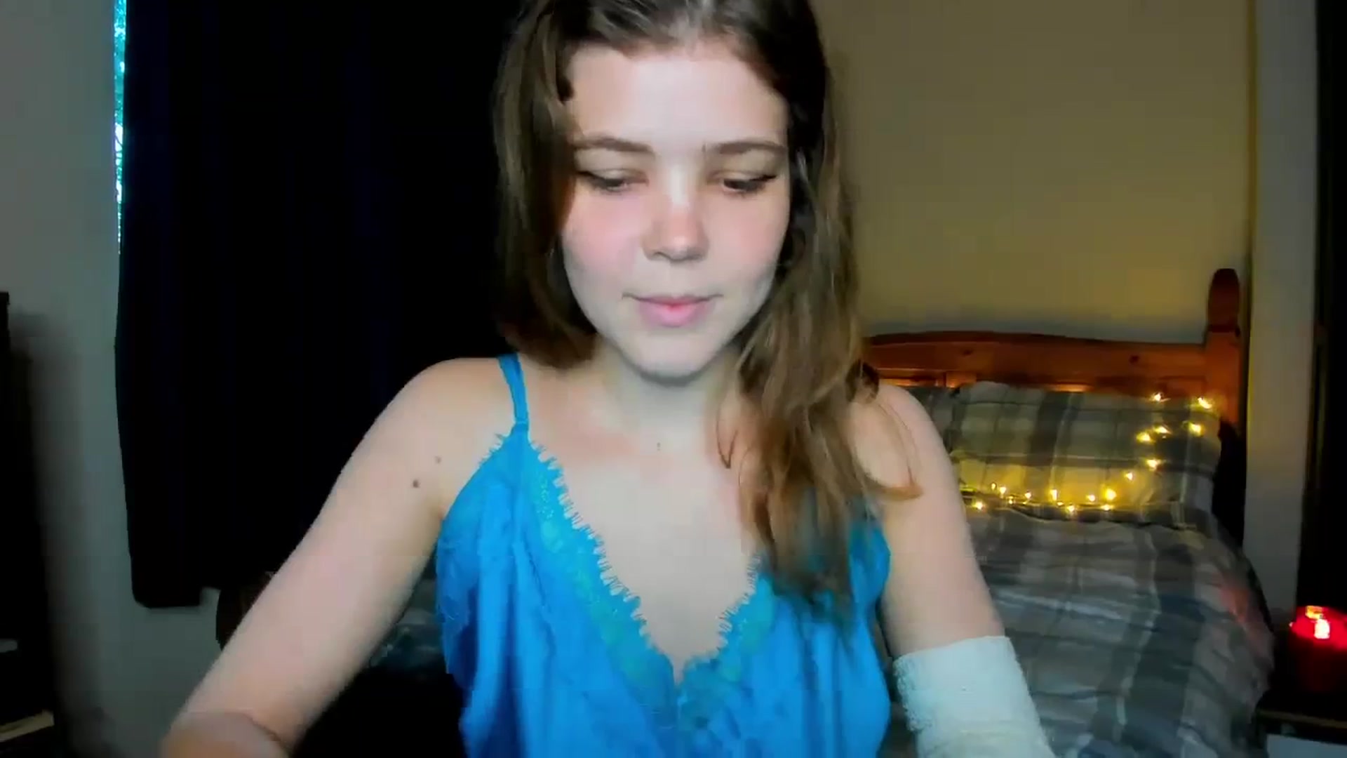 Gallery image thumbnail from EffyShy's myfreecams stream on, 10/26/2023, 15:32 image 8 of 20