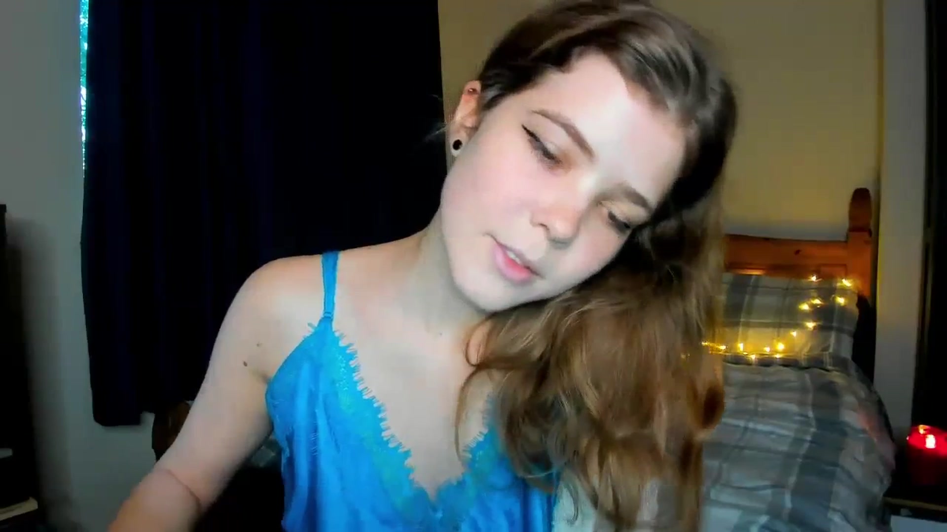 Gallery image thumbnail from EffyShy's myfreecams stream on, 10/26/2023, 15:32 image 9 of 20